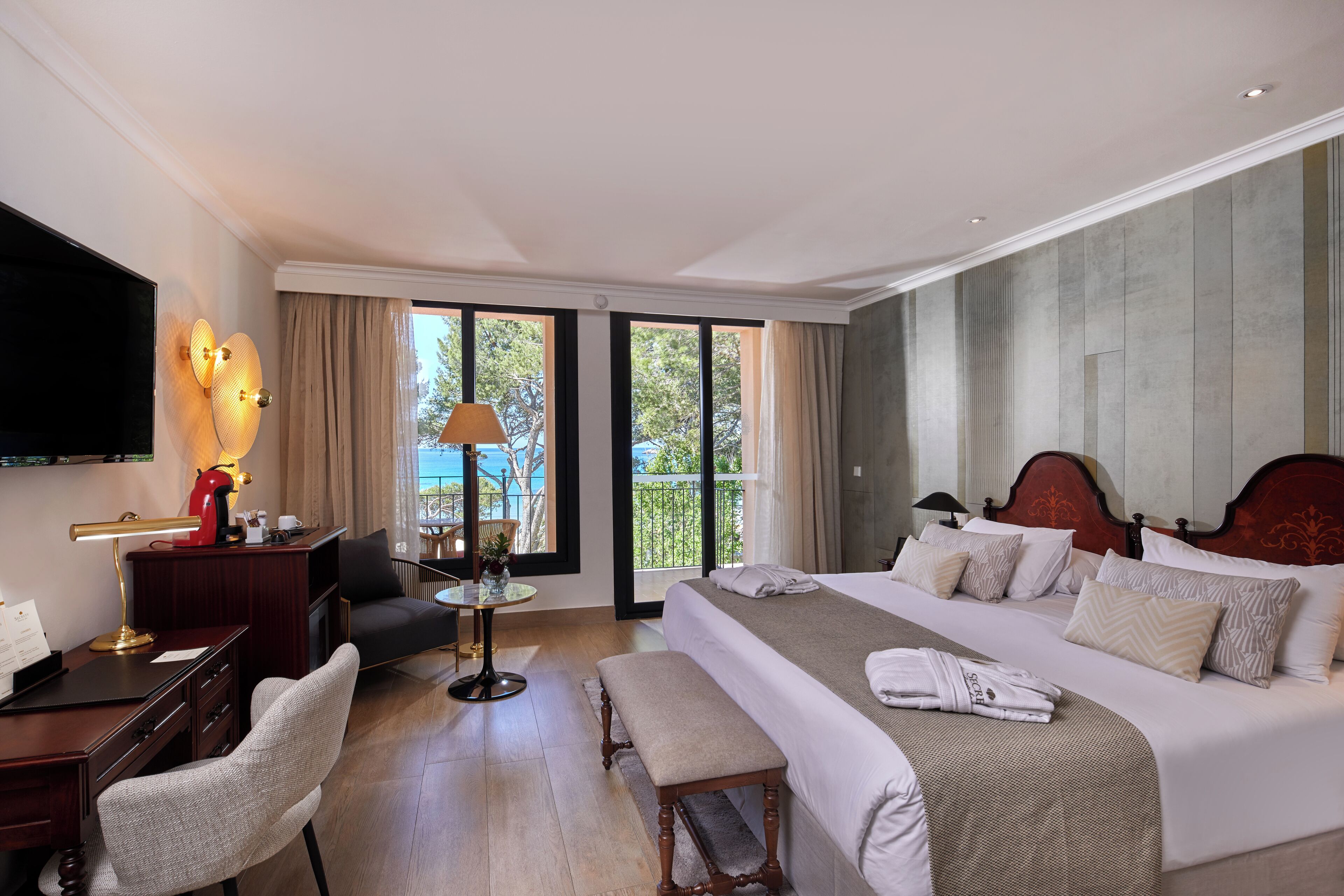 Secrets Mallorca Villamil (Adults Only) Secrets Mallorca Villamil (Adults Only)