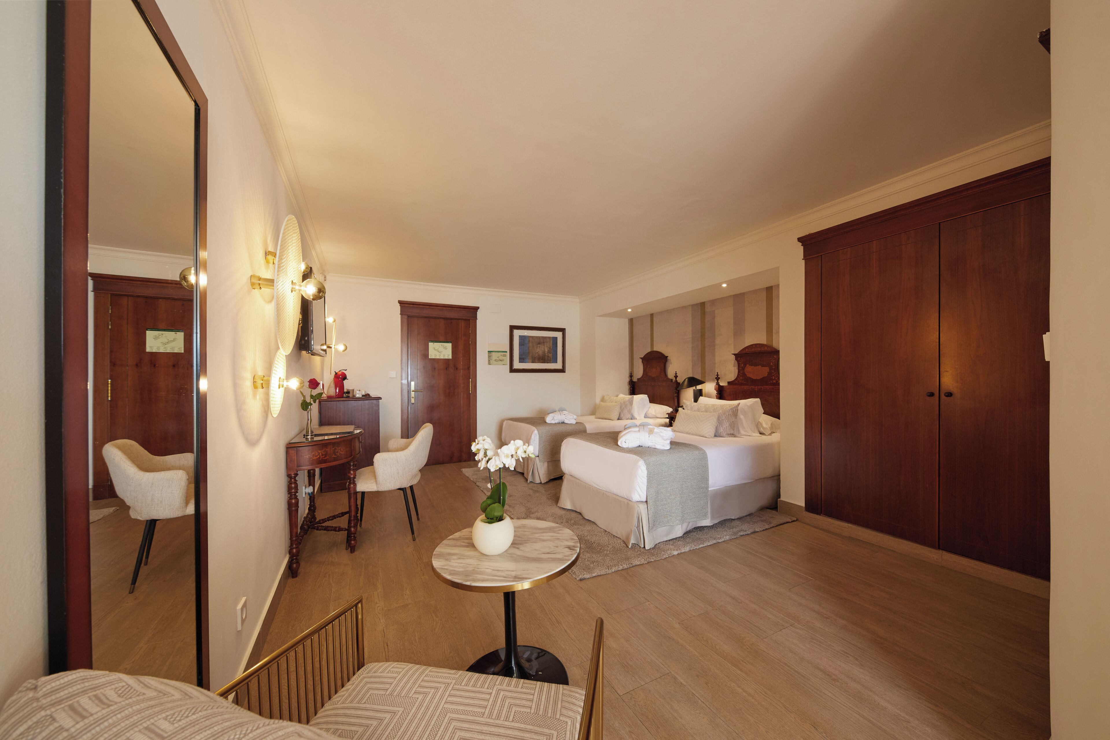 Secrets Mallorca Villamil (Adults Only) Secrets Mallorca Villamil (Adults Only)