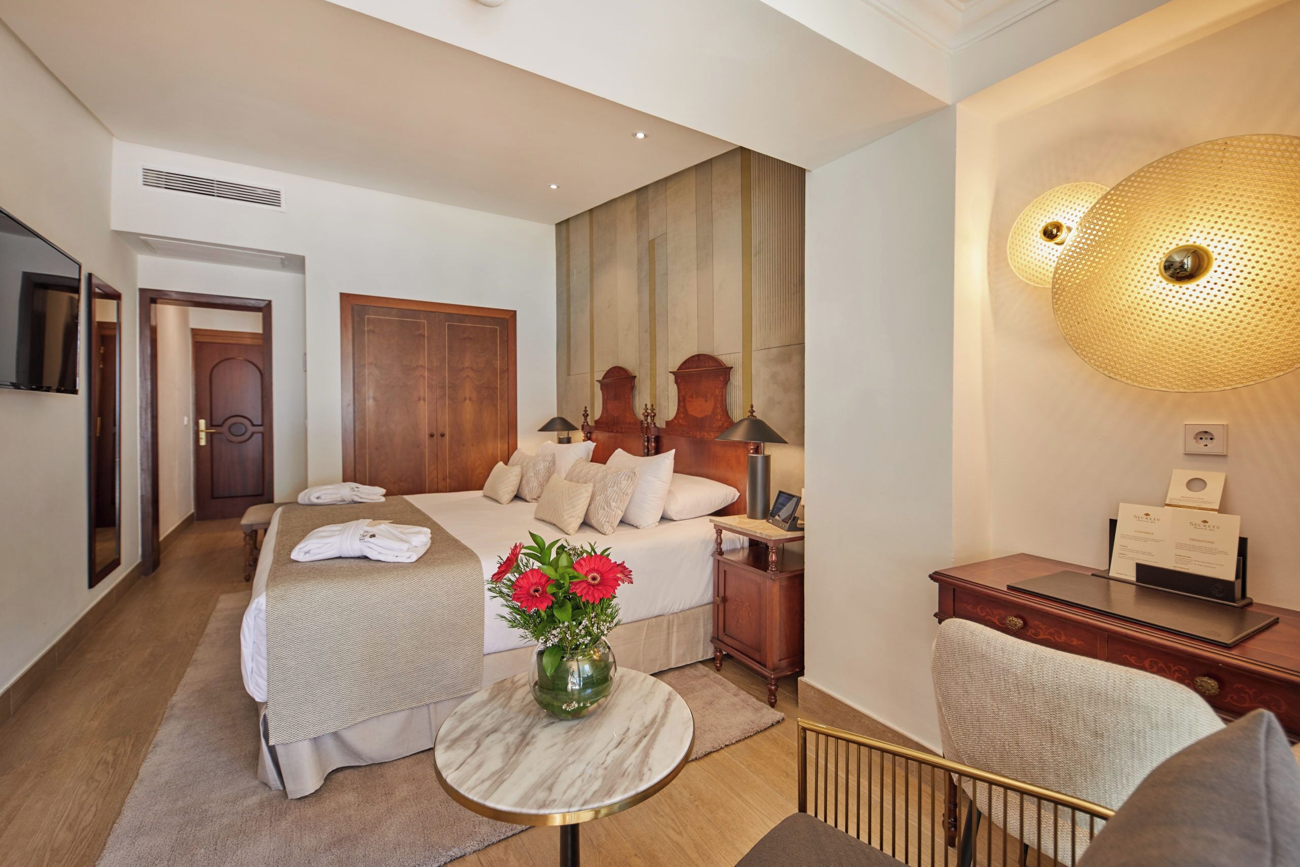 Secrets Mallorca Villamil (Adults Only) Secrets Mallorca Villamil (Adults Only)
