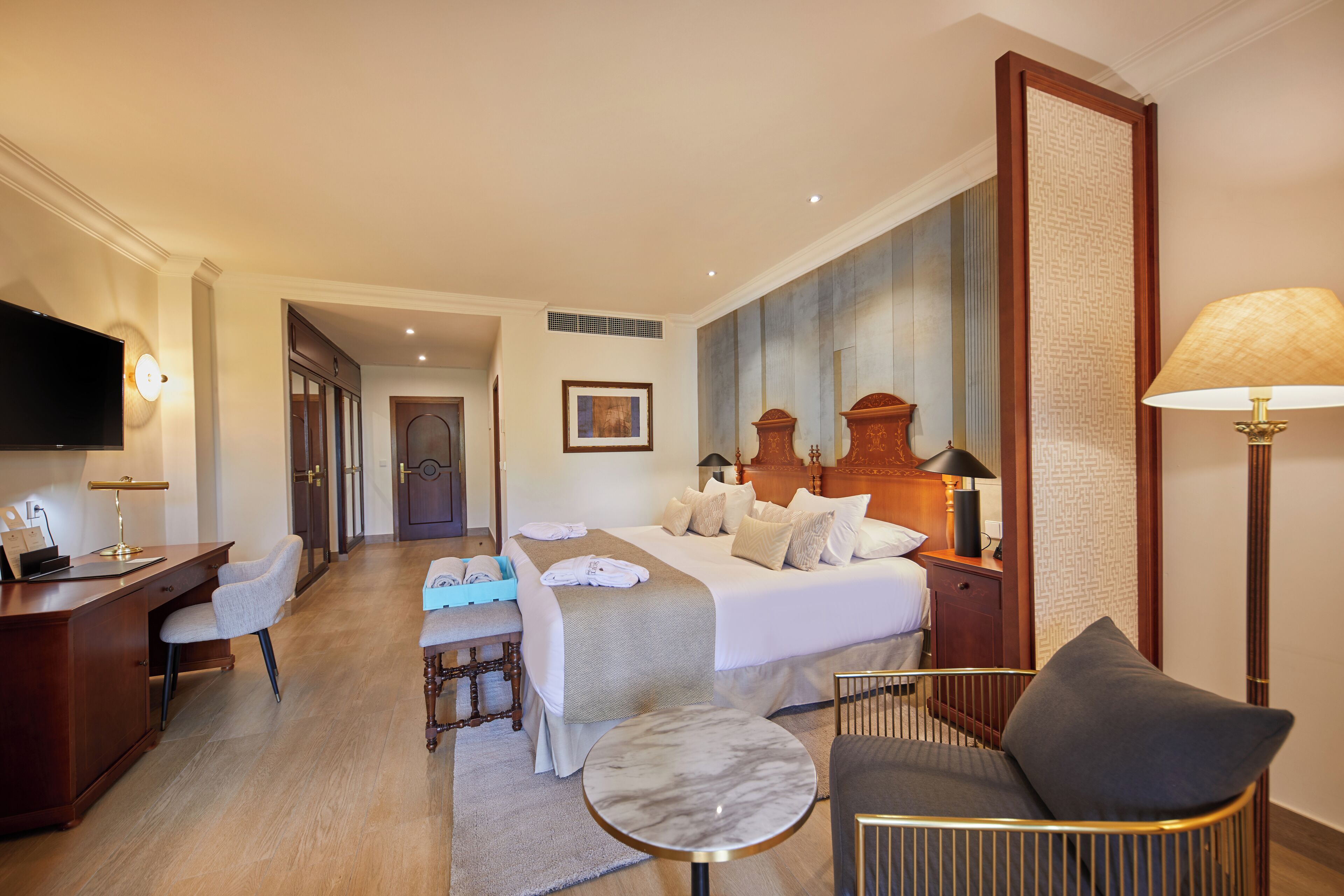 Secrets Mallorca Villamil (Adults Only) Secrets Mallorca Villamil (Adults Only)