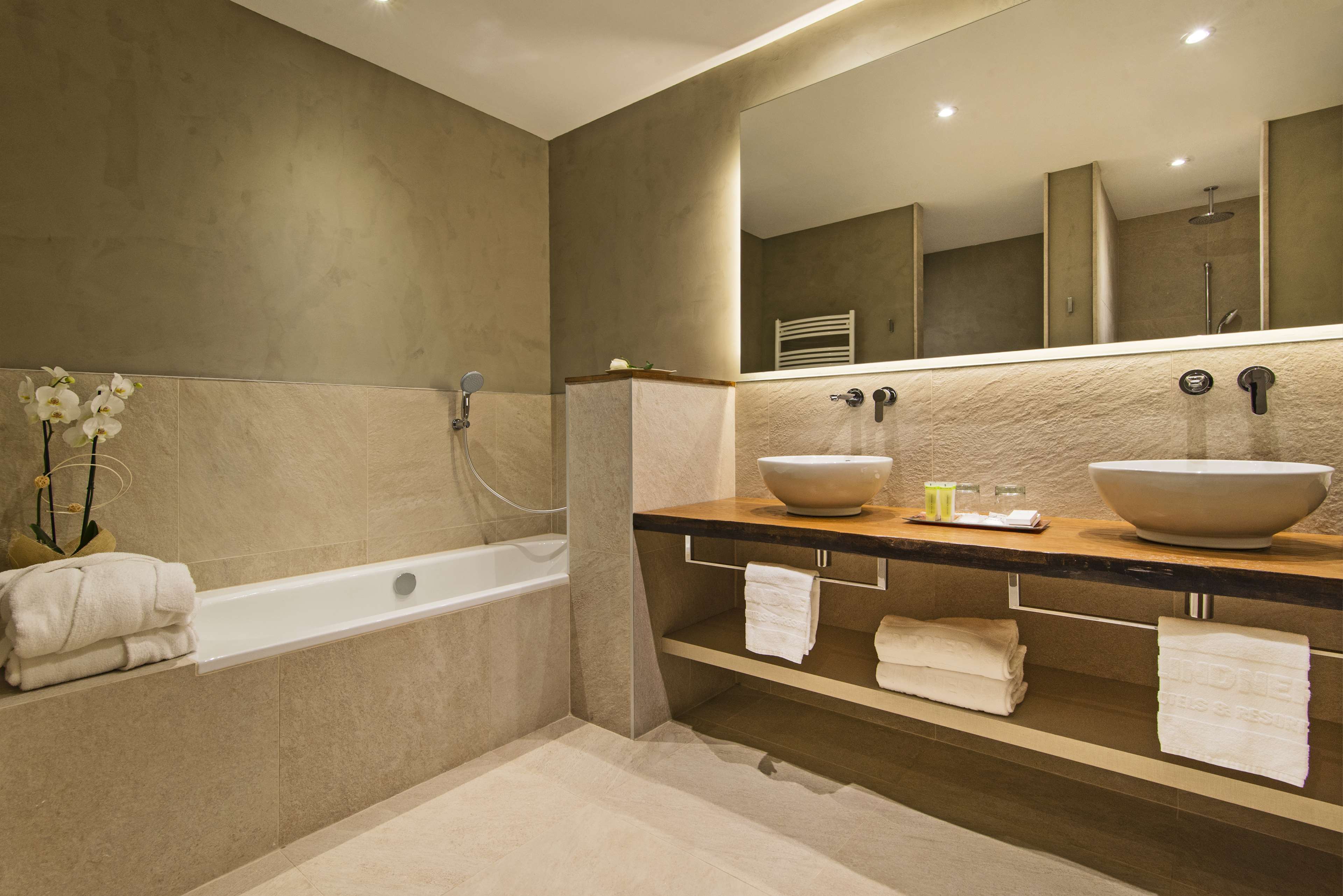 Lindner Hotel Mallorca Portals Nous, part of JdV by Hyatt Lindner Hotel Mallorca Portals Nous, part of JdV by Hyatt