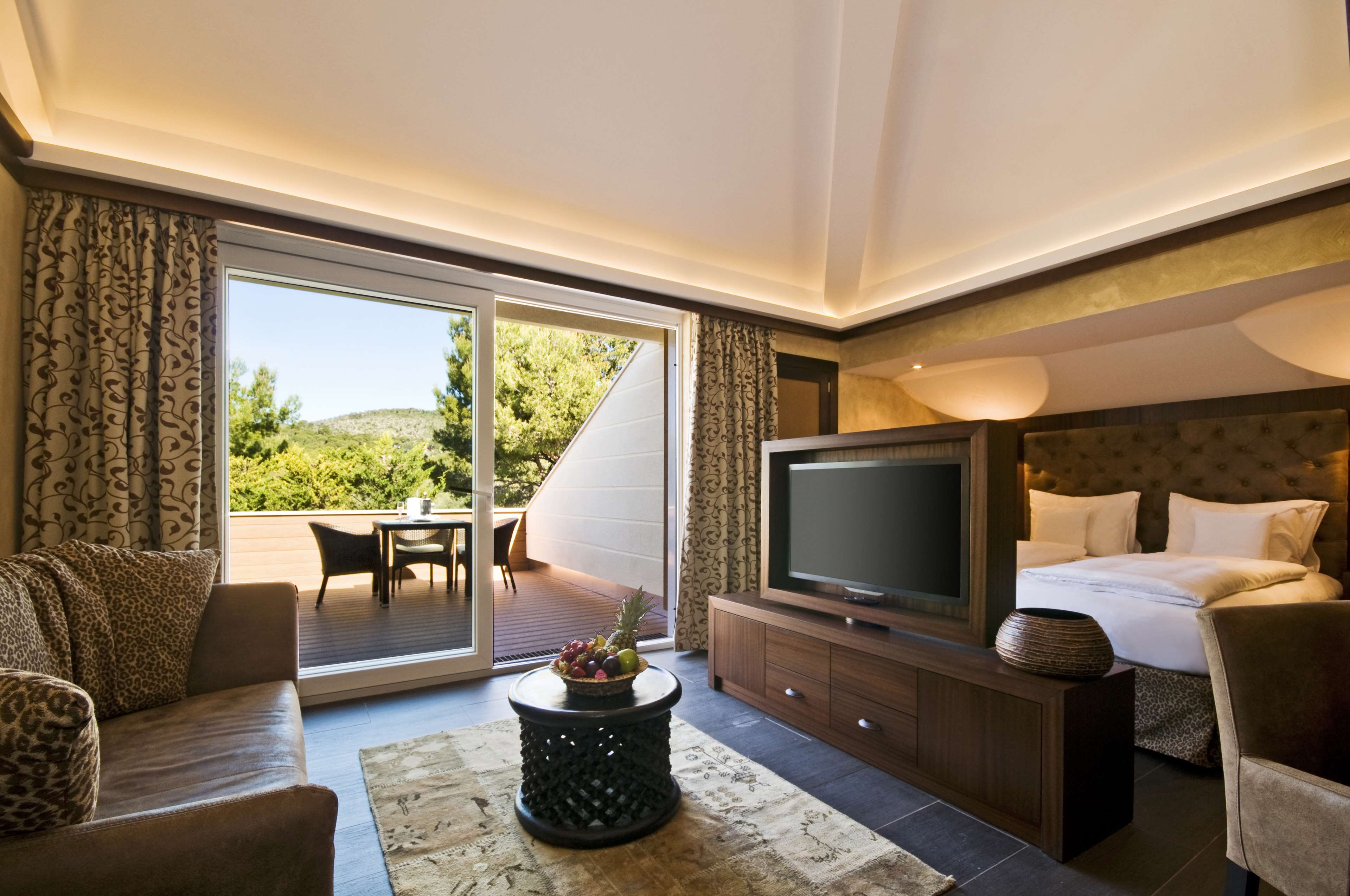 Lindner Hotel Mallorca Portals Nous, part of JdV by Hyatt Lindner Hotel Mallorca Portals Nous, part of JdV by Hyatt