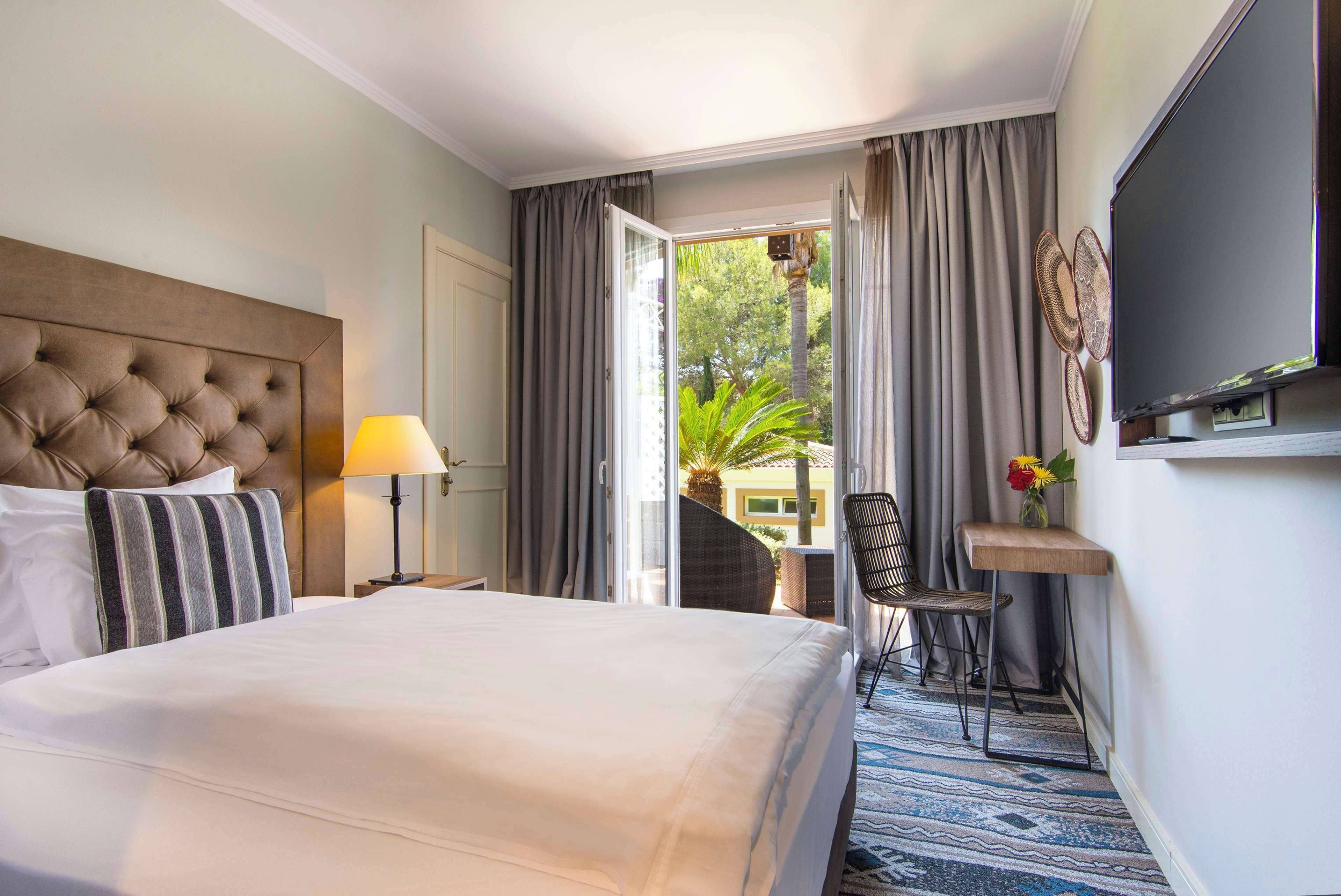 Lindner Hotel Mallorca Portals Nous, part of JdV by Hyatt Lindner Hotel Mallorca Portals Nous, part of JdV by Hyatt