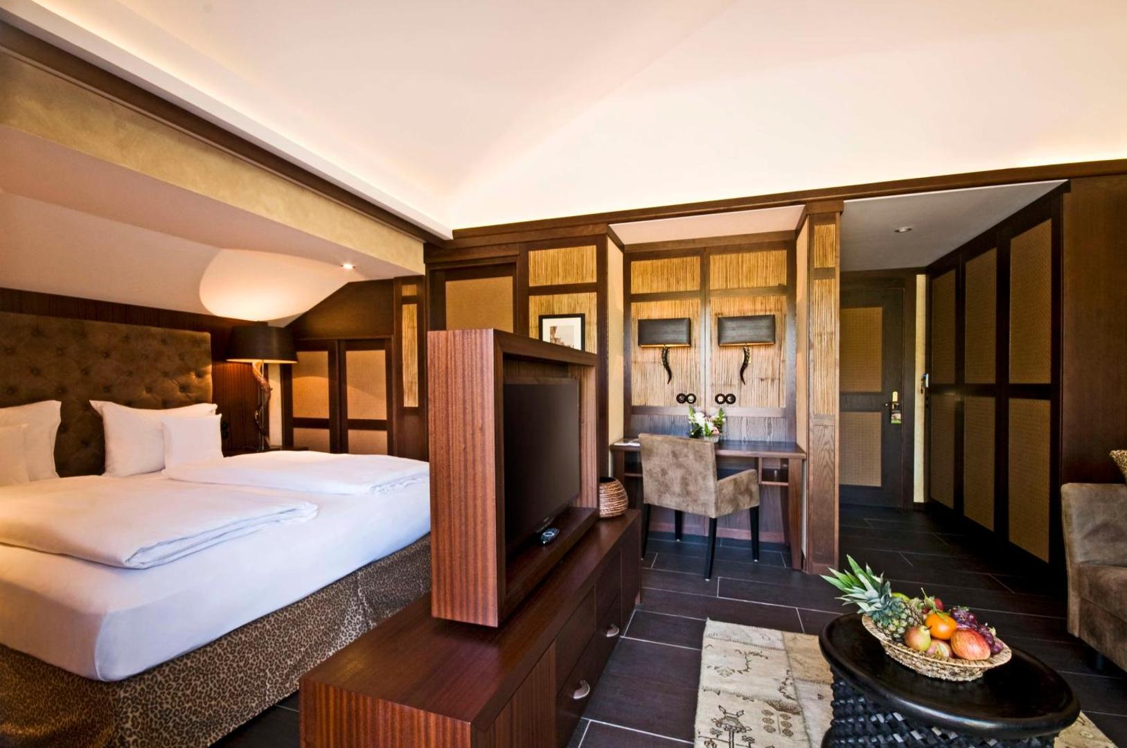 Lindner Hotel Mallorca Portals Nous, part of JdV by Hyatt Lindner Hotel Mallorca Portals Nous, part of JdV by Hyatt