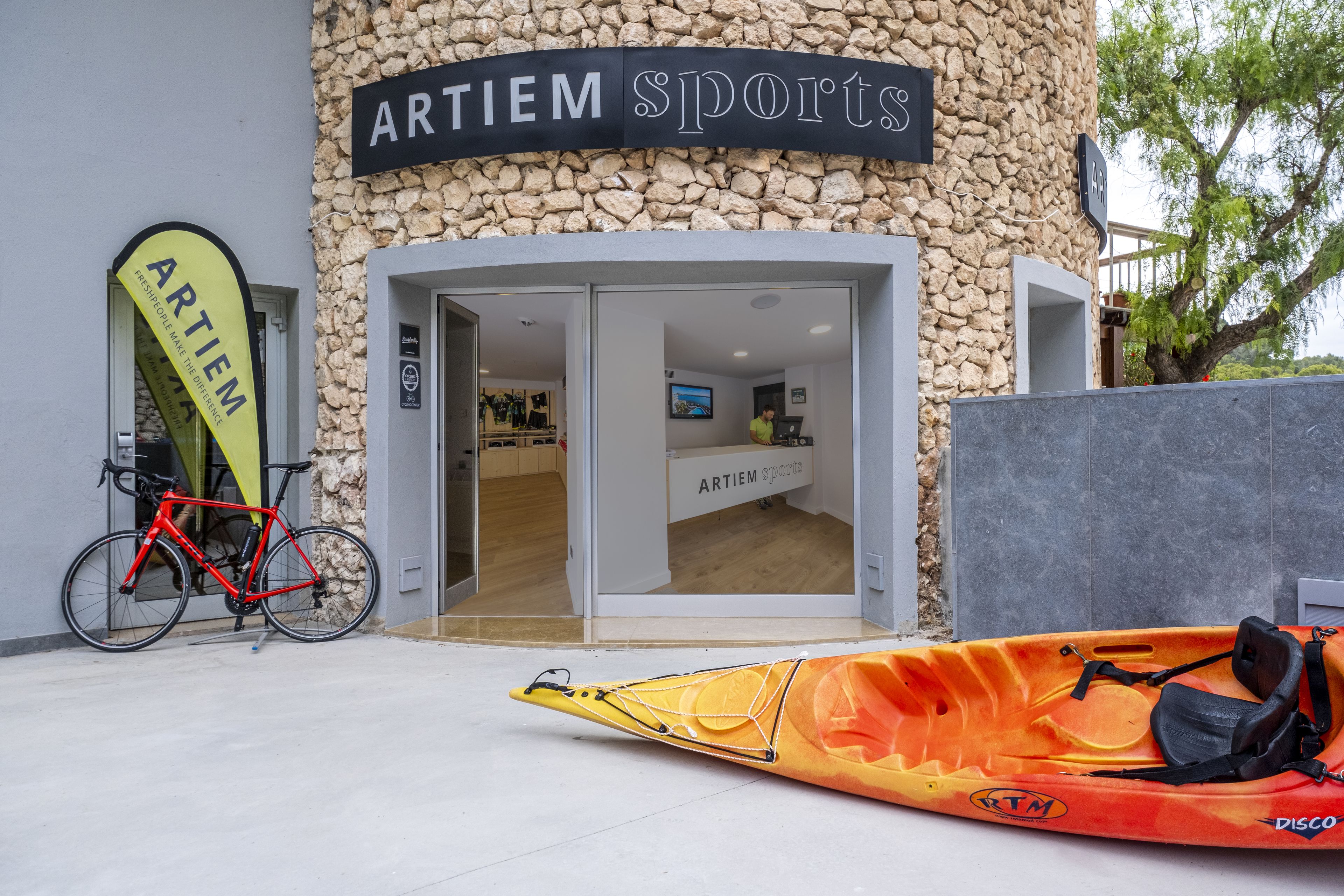 Artiem Audax Artiem Audax