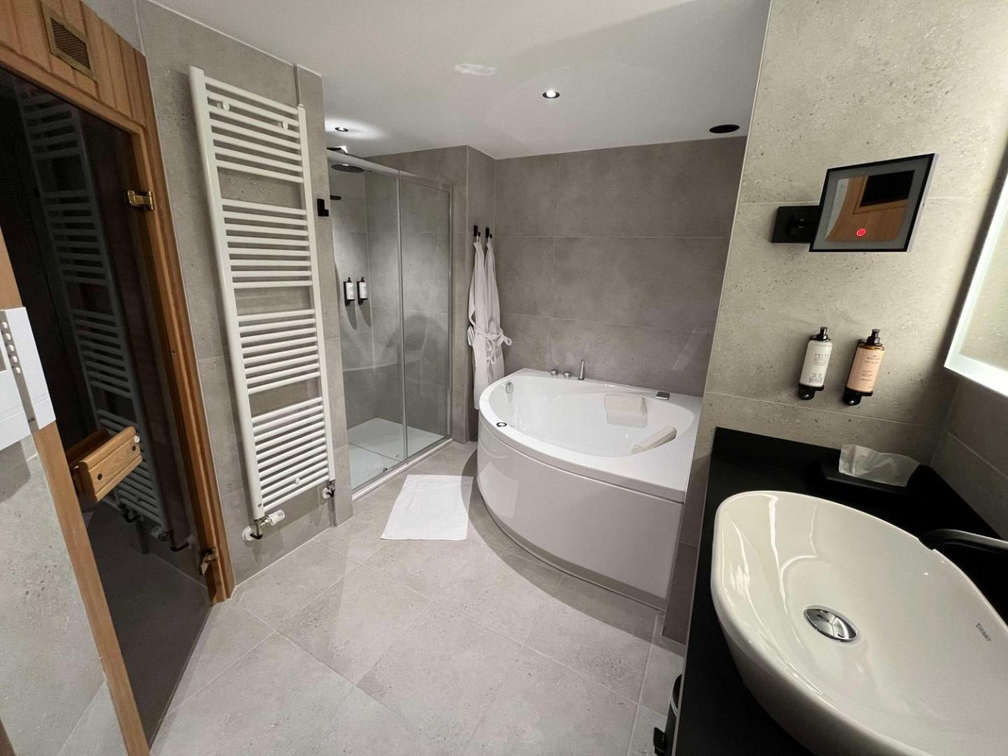 Best Western Plus La Fayette Hôtel et Spa à Epinal Best Western Plus La Fayette Hôtel et Spa à Epinal