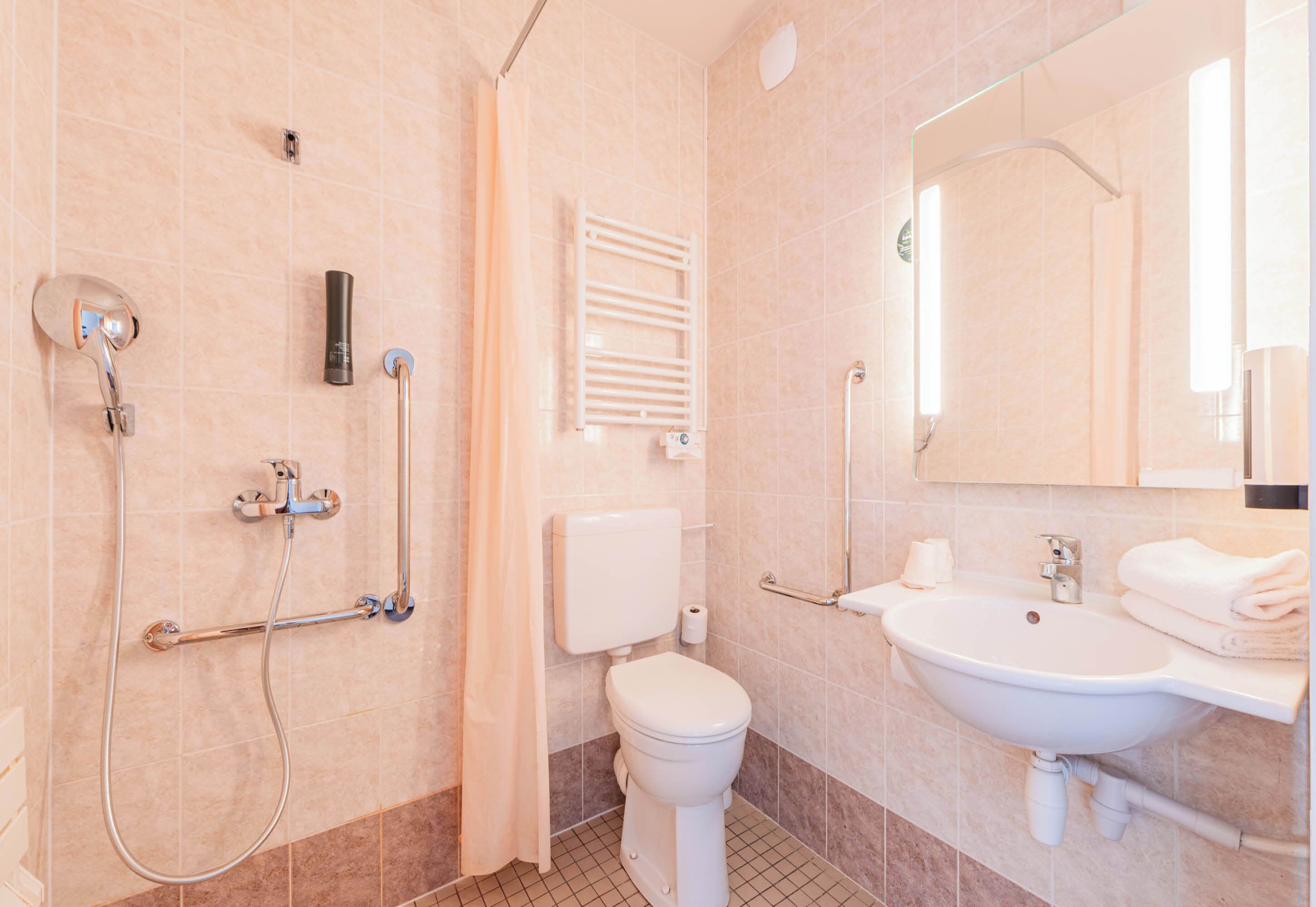 B&B HOTEL Strasbourg Aéroport B&B HOTEL Strasbourg Aéroport