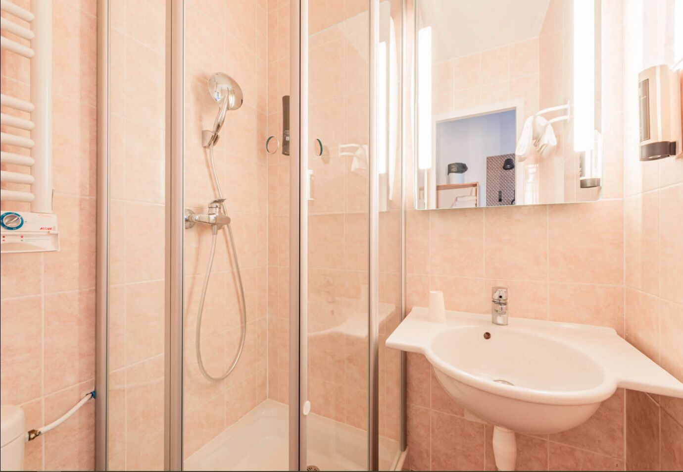 B&B HOTEL Strasbourg Aéroport B&B HOTEL Strasbourg Aéroport