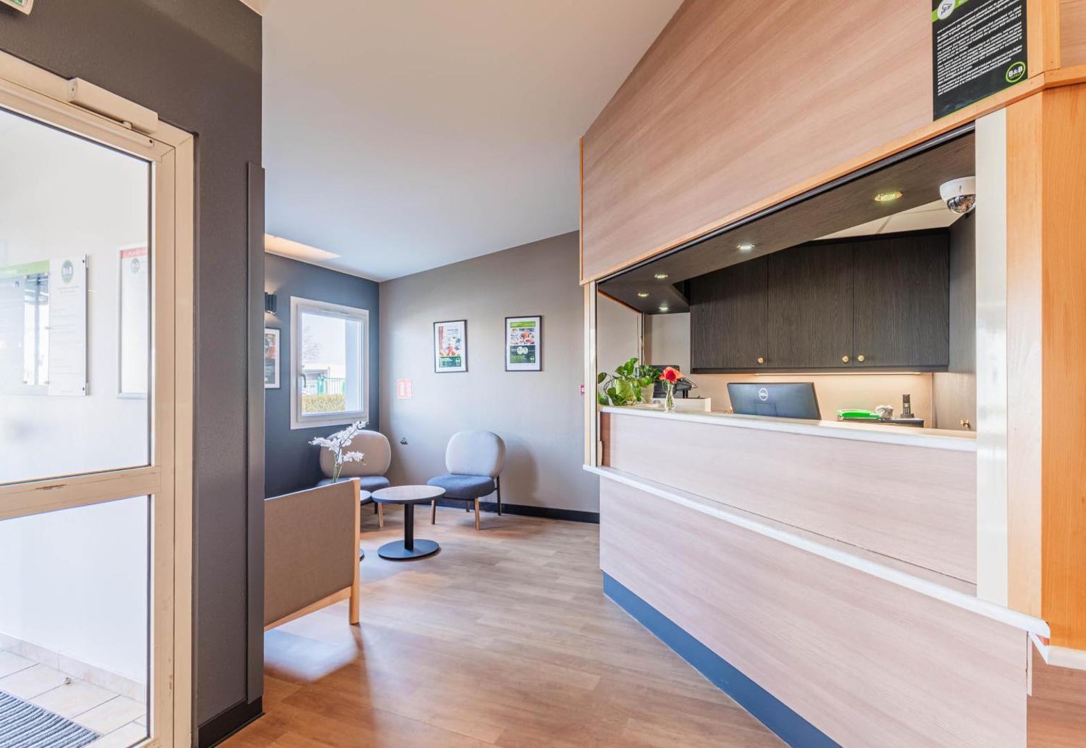 B&B HOTEL Strasbourg Aéroport B&B HOTEL Strasbourg Aéroport