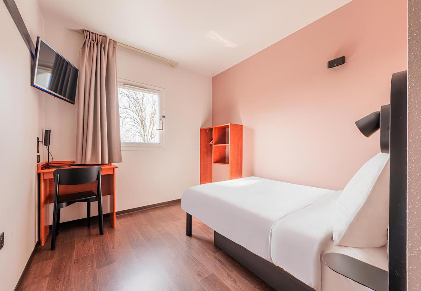 B&B HOTEL Strasbourg Aéroport B&B HOTEL Strasbourg Aéroport