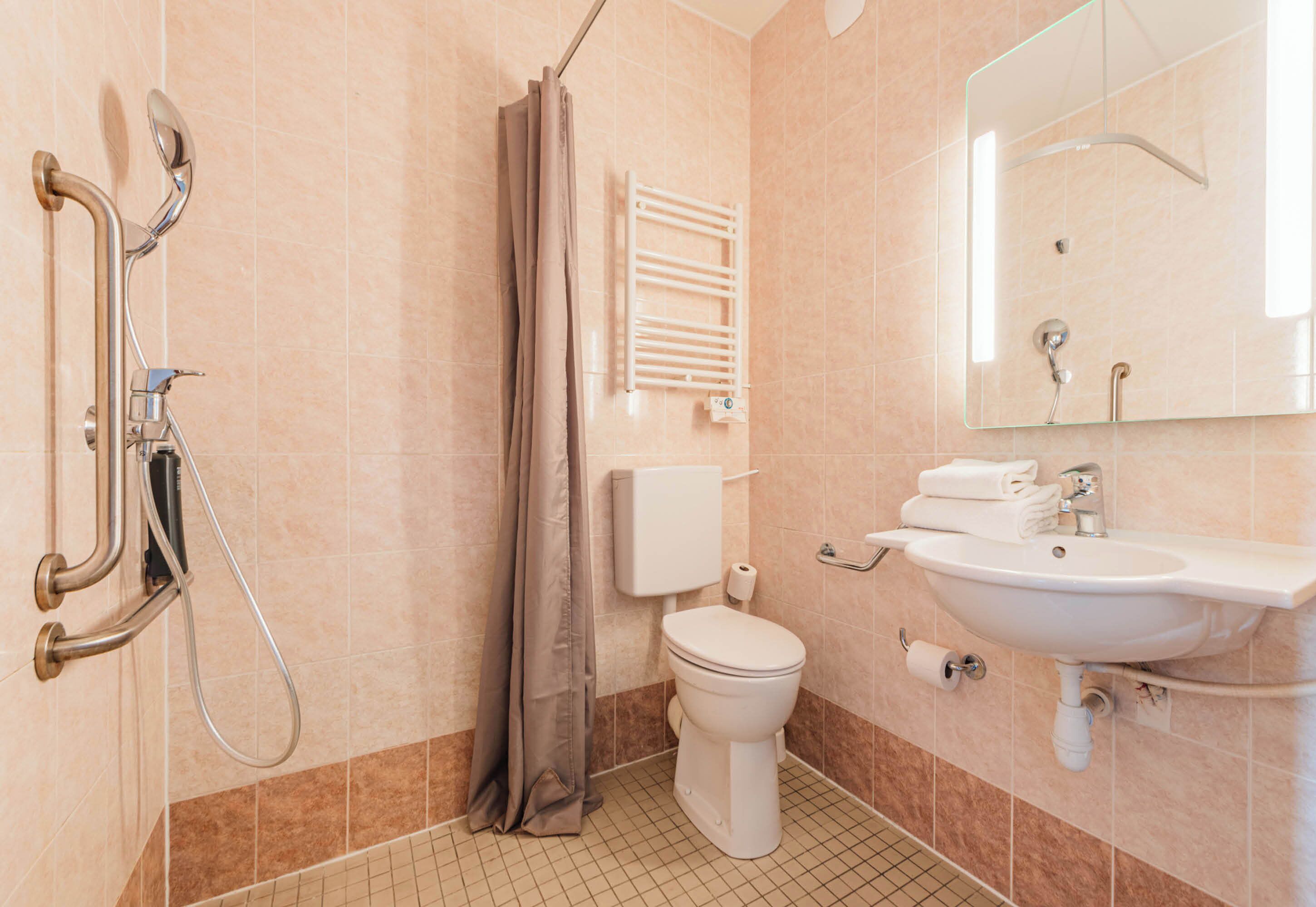 B&B HOTEL Strasbourg Nord Mundolsheim B&B HOTEL Strasbourg Nord Mundolsheim
