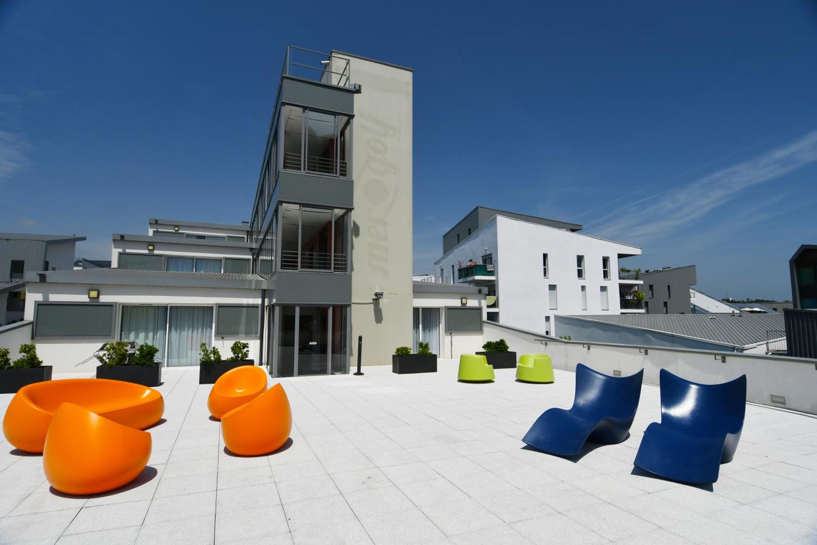 Appart-Hotel Mer & Golf City Bordeaux Bassins a Flot Appart-Hotel Mer & Golf City Bordeaux Bassins a Flot