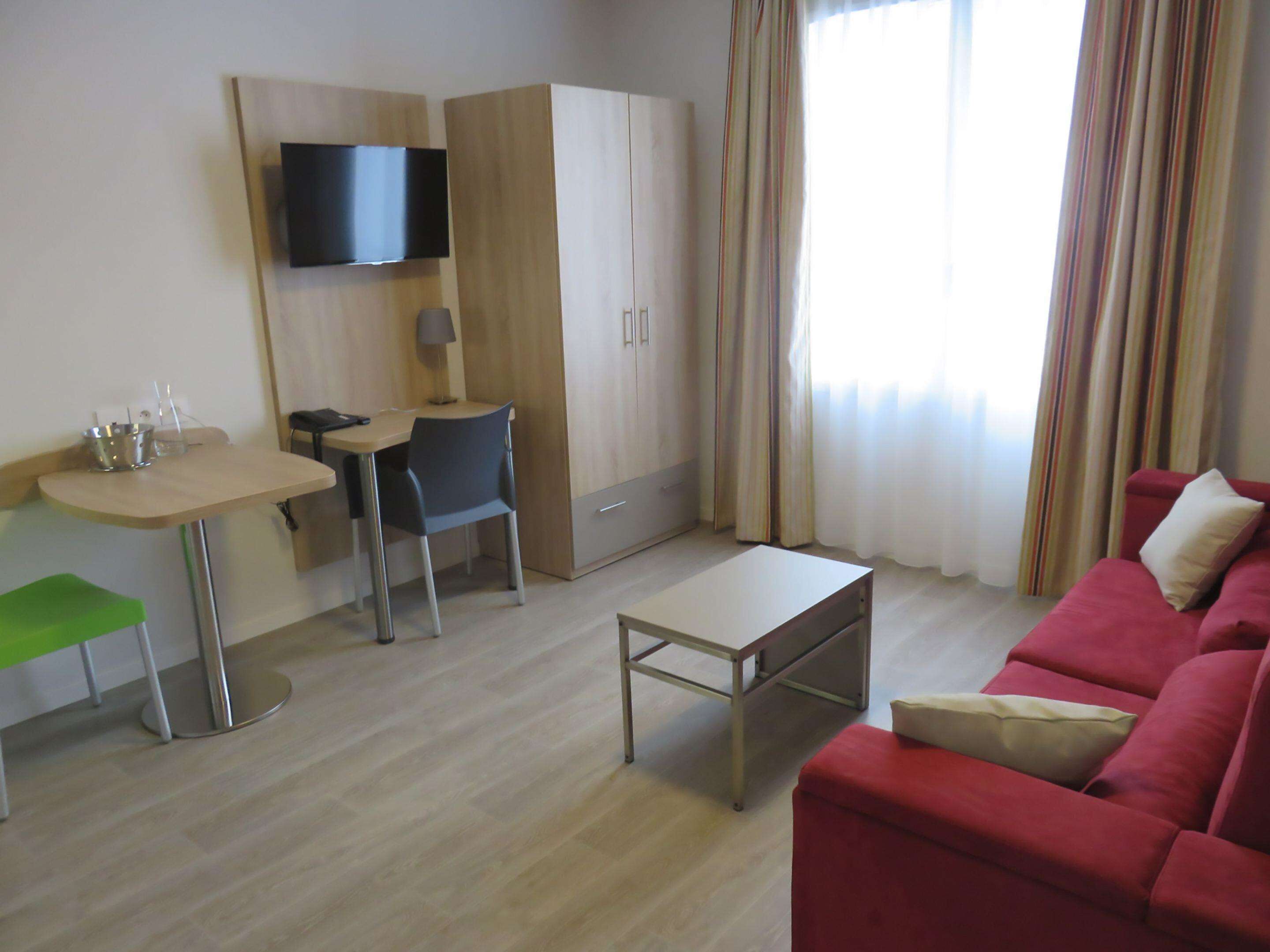 Appart-Hotel Mer & Golf City Bordeaux Bassins a Flot Appart-Hotel Mer & Golf City Bordeaux Bassins a Flot