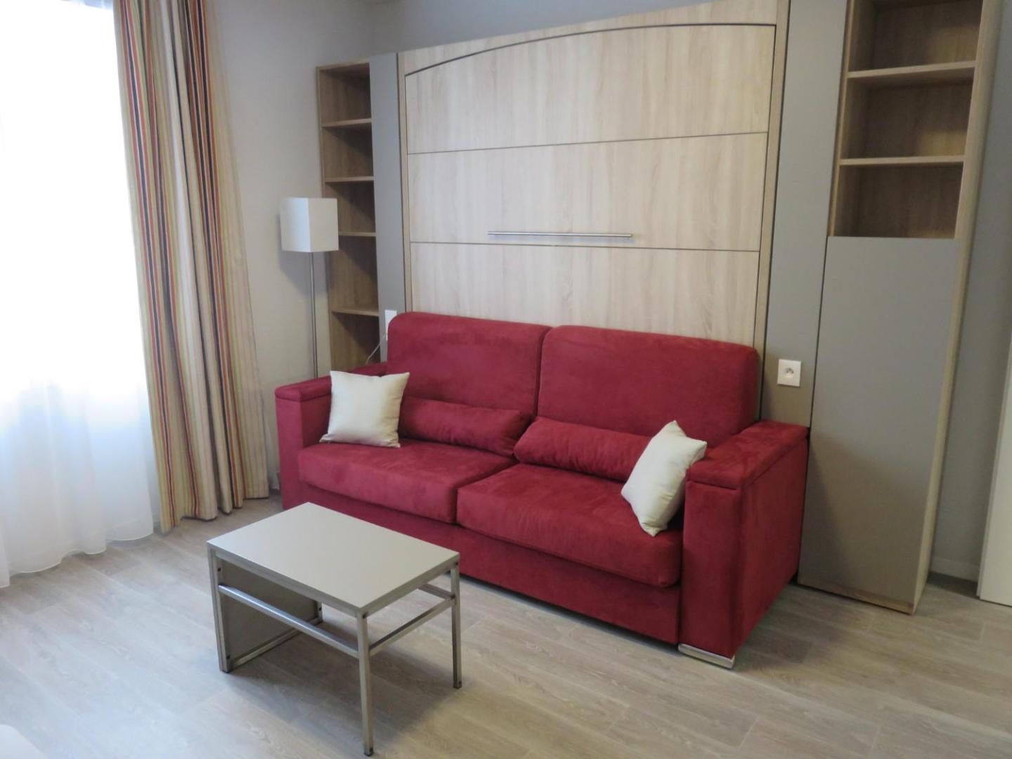 Appart-Hotel Mer & Golf City Bordeaux Bassins a Flot Appart-Hotel Mer & Golf City Bordeaux Bassins a Flot
