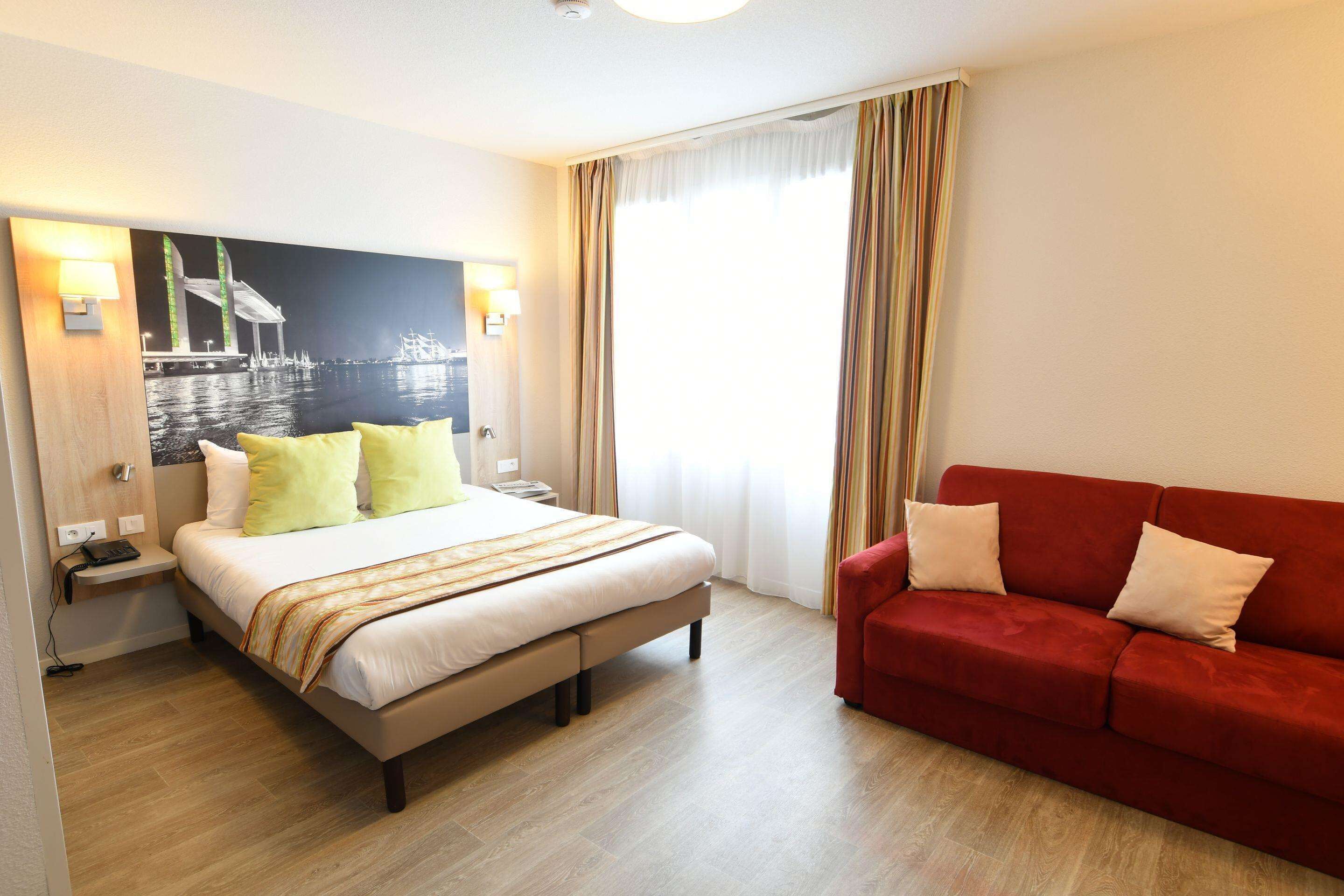 Appart-Hotel Mer & Golf City Bordeaux Bassins a Flot Appart-Hotel Mer & Golf City Bordeaux Bassins a Flot