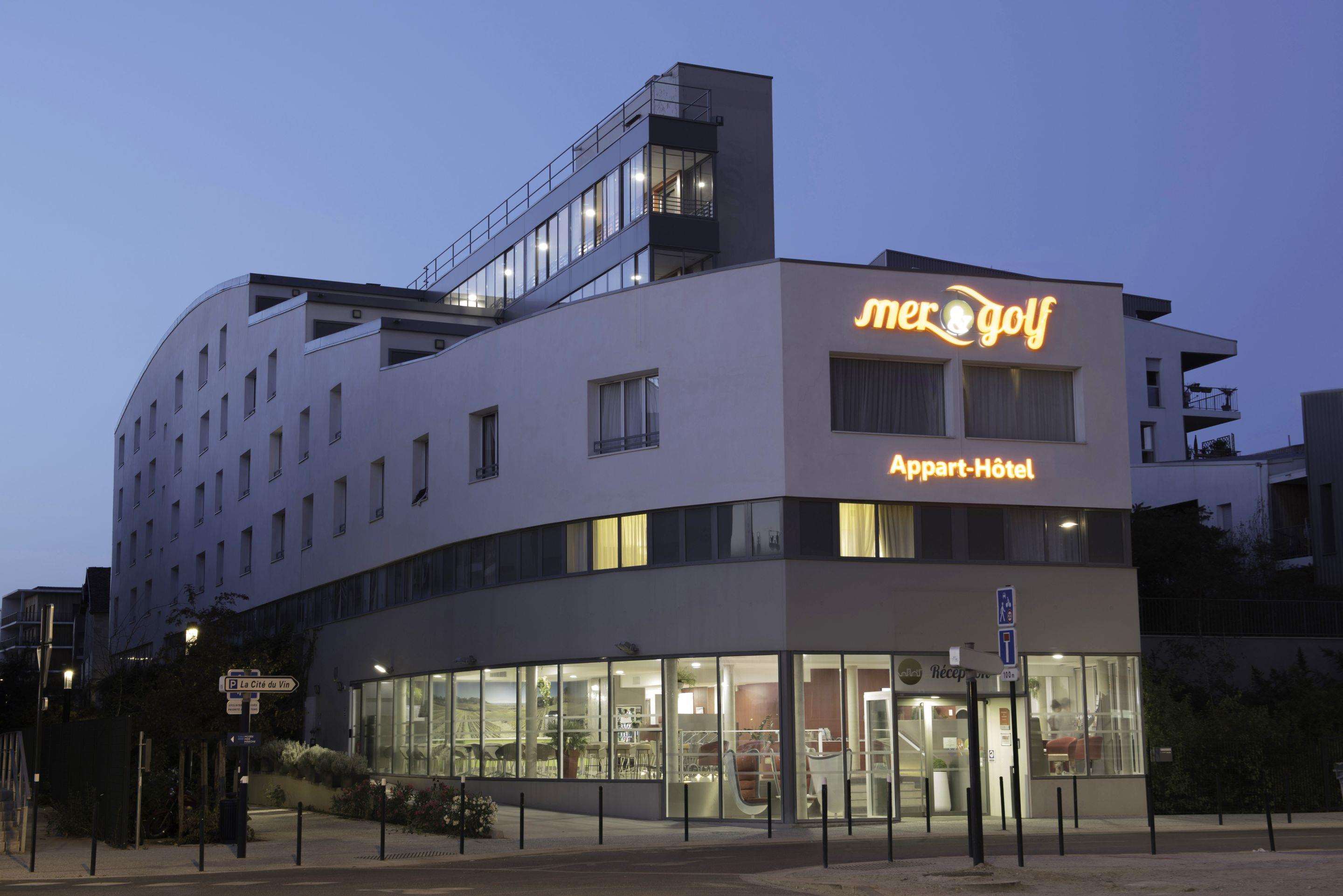 Appart-Hotel Mer & Golf City Bordeaux Bassins a Flot Appart-Hotel Mer & Golf City Bordeaux Bassins a Flot