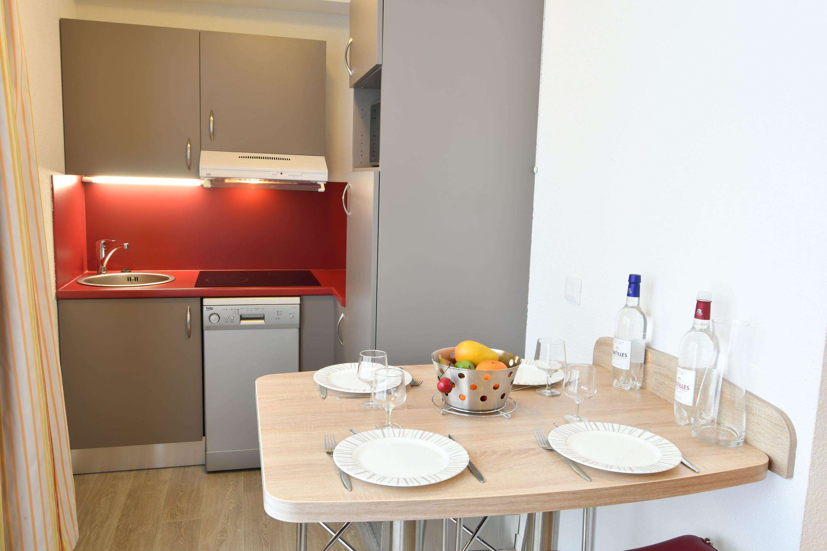 Appart-Hotel Mer & Golf City Bordeaux Bassins a Flot Appart-Hotel Mer & Golf City Bordeaux Bassins a Flot