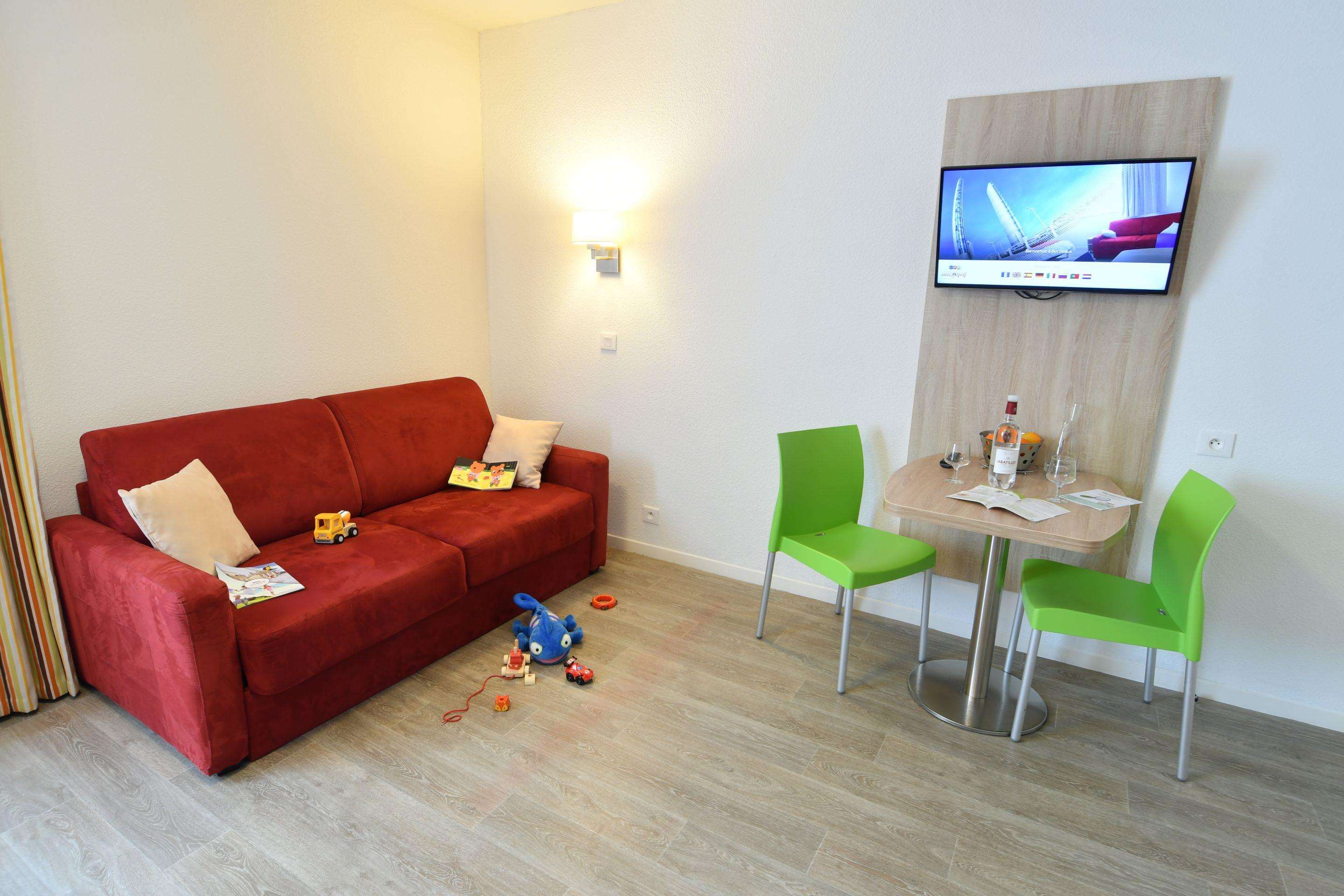Appart-Hotel Mer & Golf City Bordeaux Bassins a Flot Appart-Hotel Mer & Golf City Bordeaux Bassins a Flot