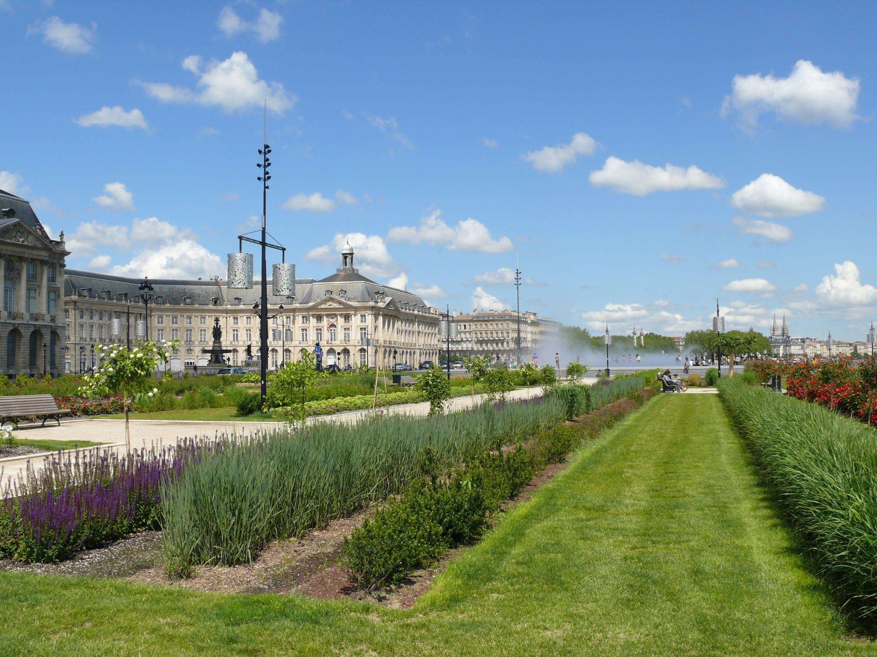 Appart-Hotel Mer & Golf City Bordeaux Bassins a Flot Appart-Hotel Mer & Golf City Bordeaux Bassins a Flot