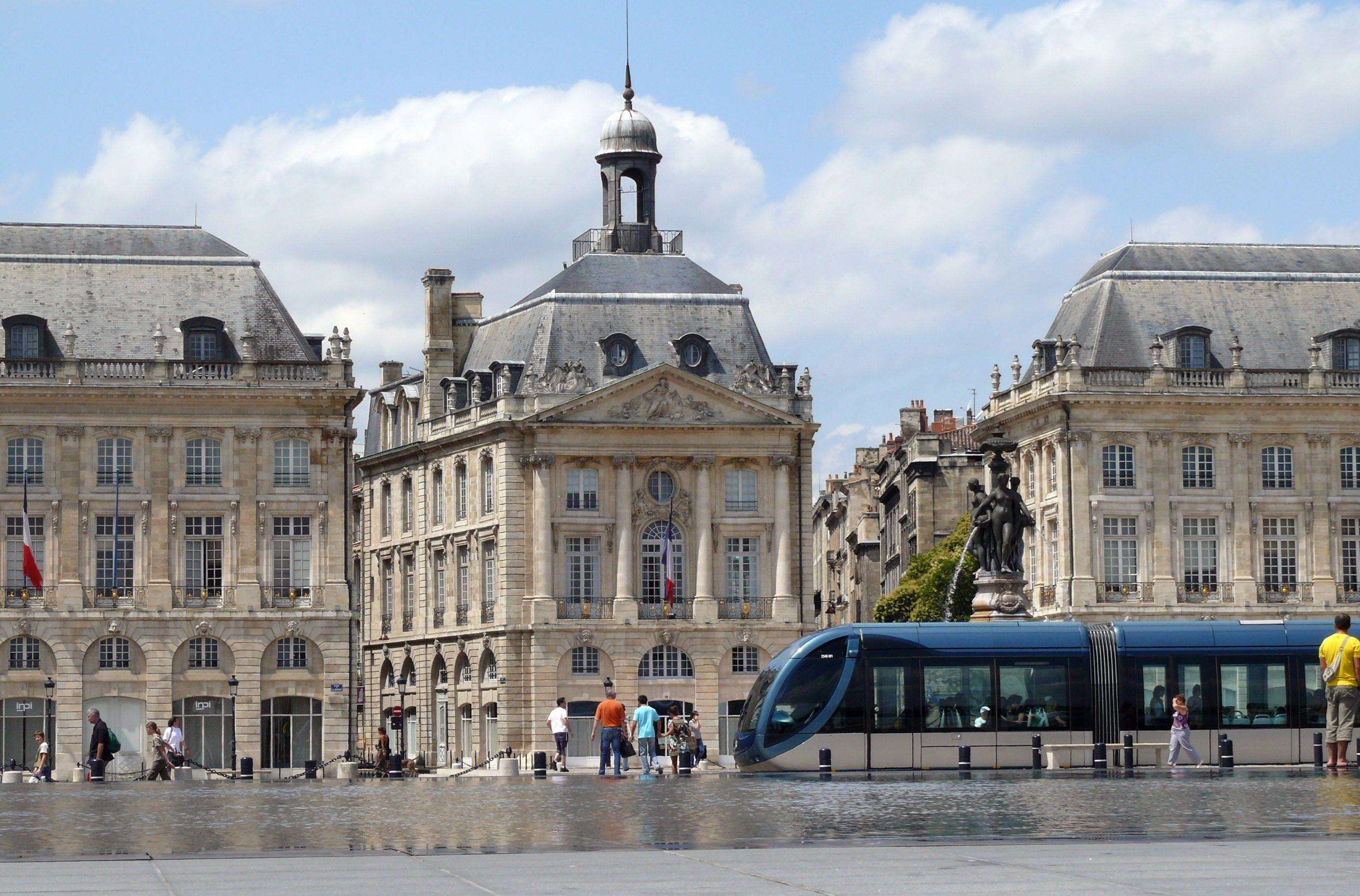 Appart-Hotel Mer & Golf City Bordeaux Bassins a Flot Appart-Hotel Mer & Golf City Bordeaux Bassins a Flot