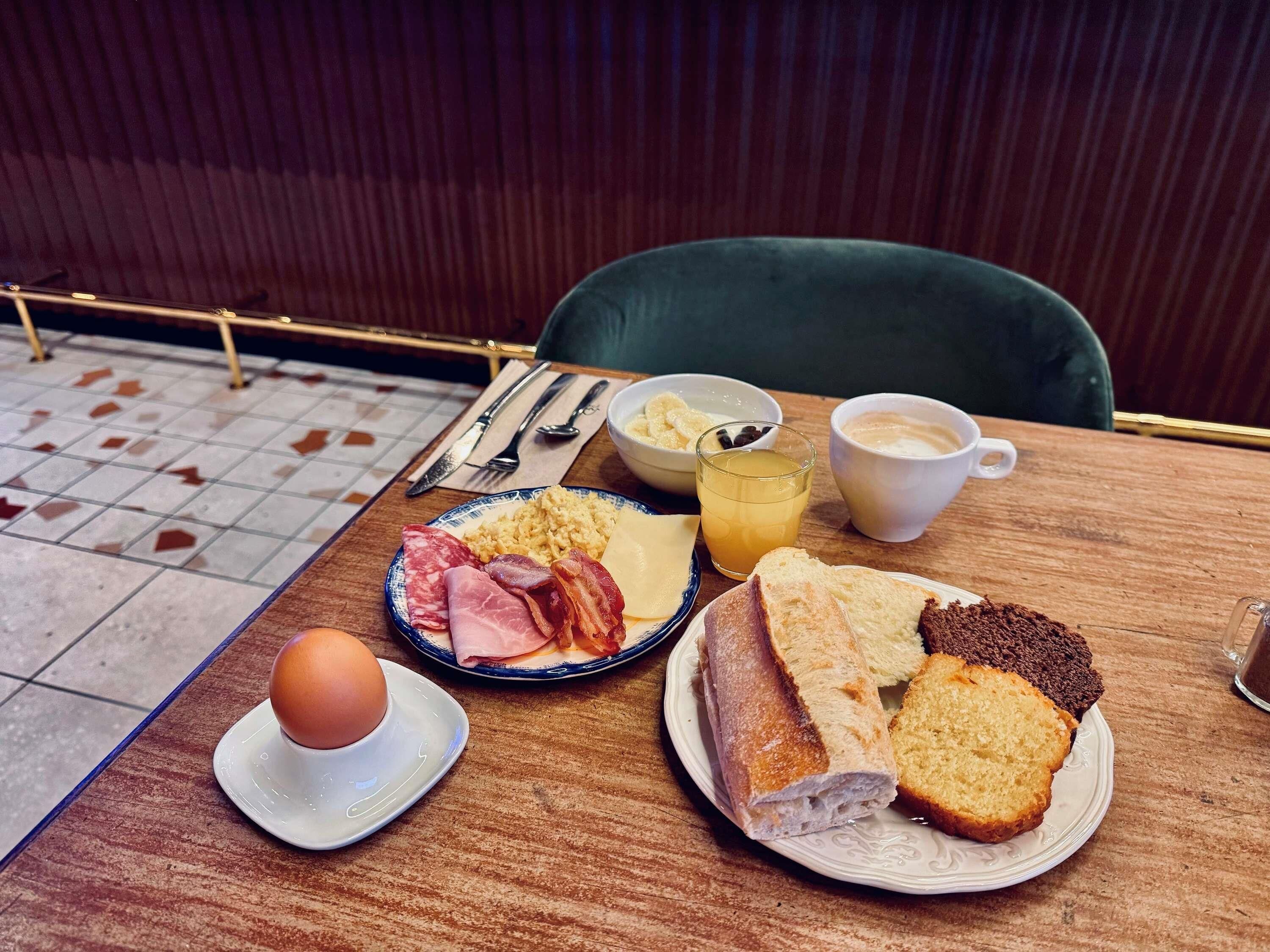 greet Hotel Brest Aéroport