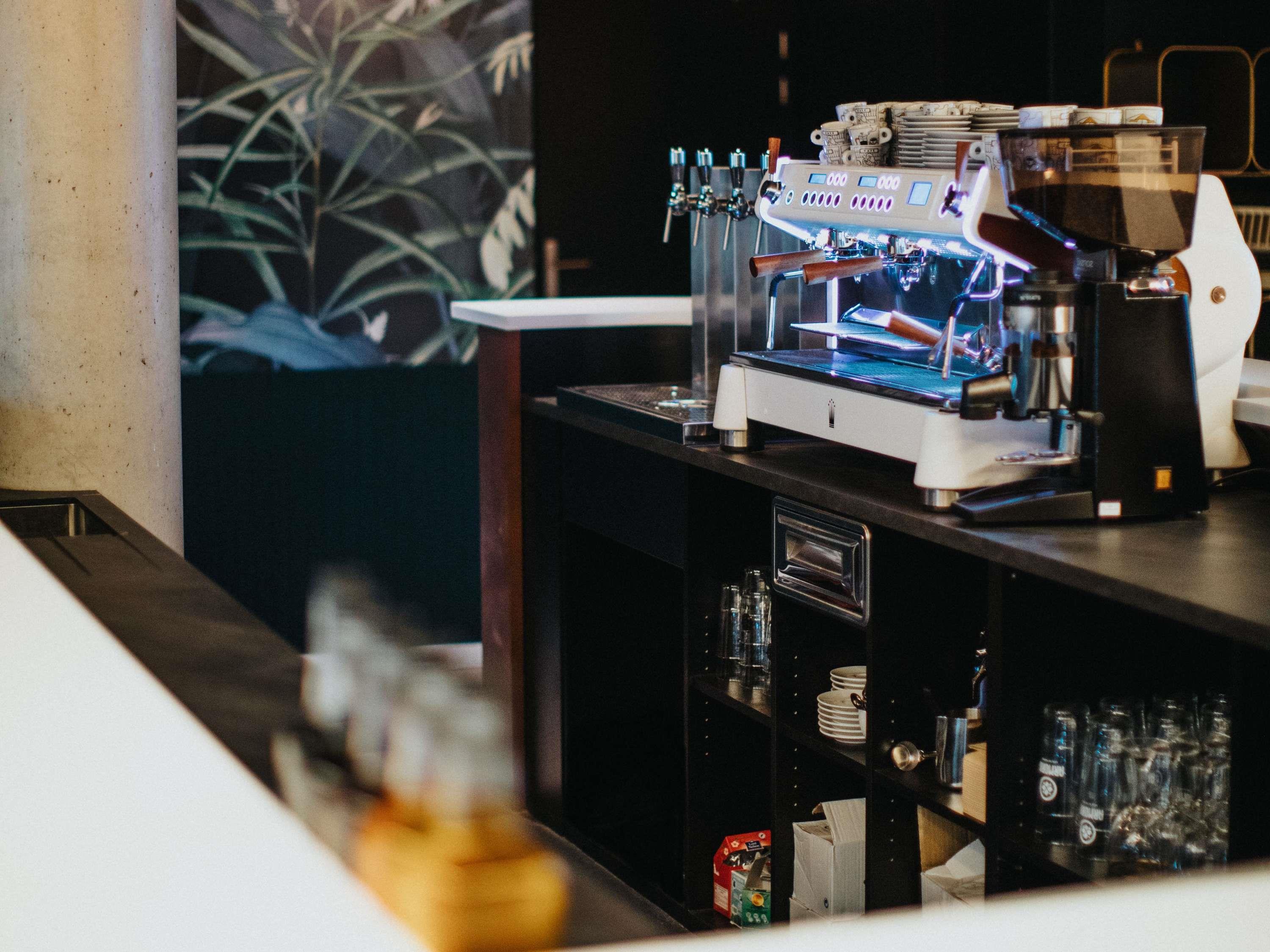 greet Hotel Brest Aéroport