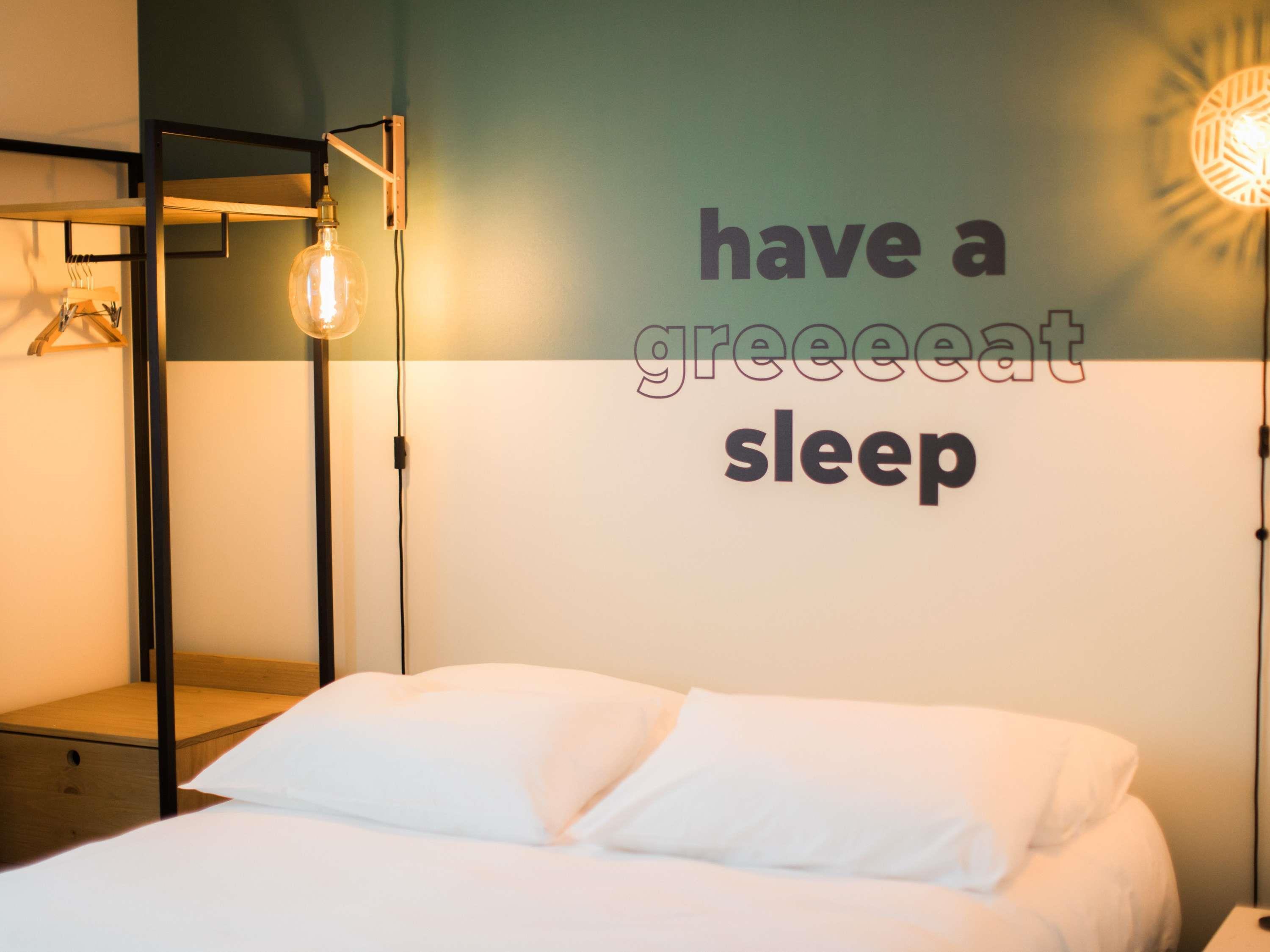 greet Hotel Brest Aéroport