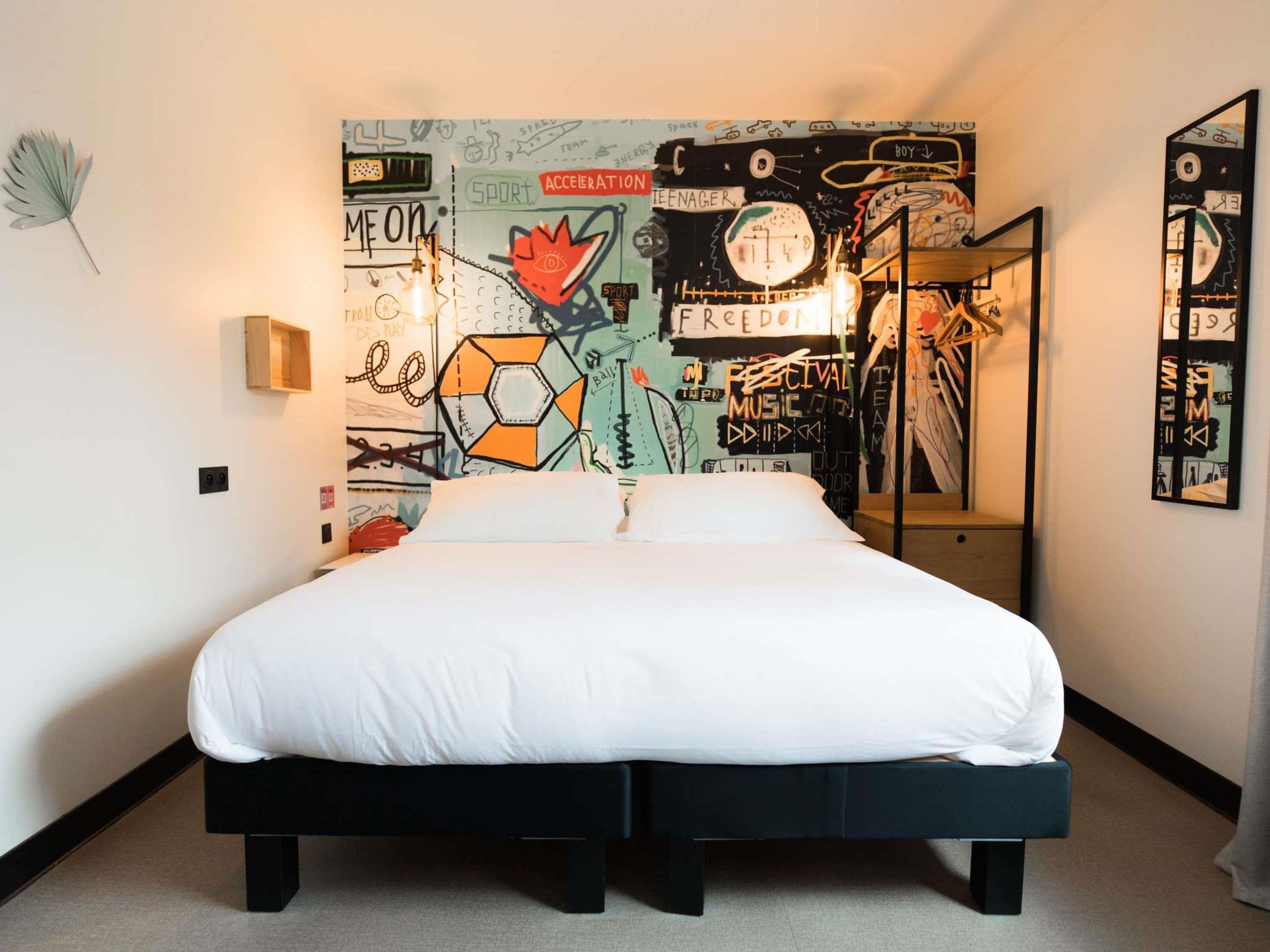 greet Hotel Brest Aéroport