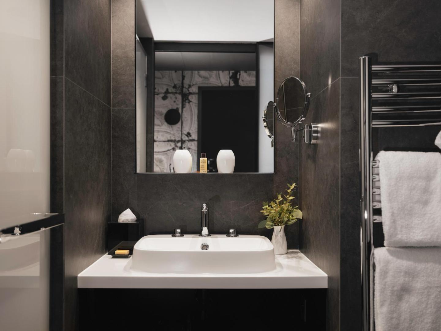 Balthazar Hôtel & Spa Rennes - MGallery by Sofitel Balthazar Hôtel & Spa Rennes - MGallery by Sofitel