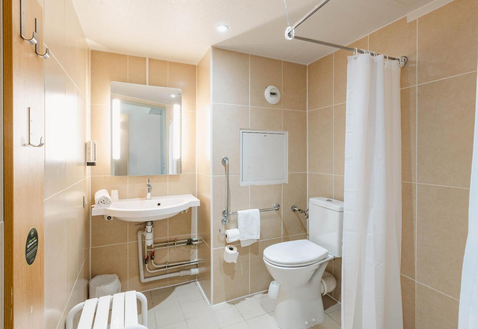 B&B Hôtel Rennes Sud Chantepie B&B Hôtel Rennes Sud Chantepie