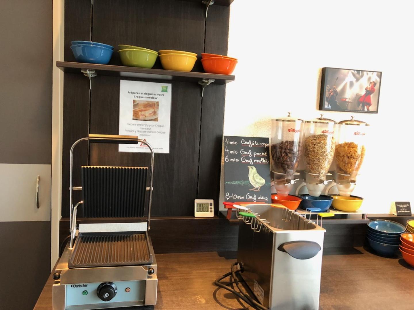 ibis Styles Rennes Centre Gare - Nord ibis Styles Rennes Centre Gare - Nord