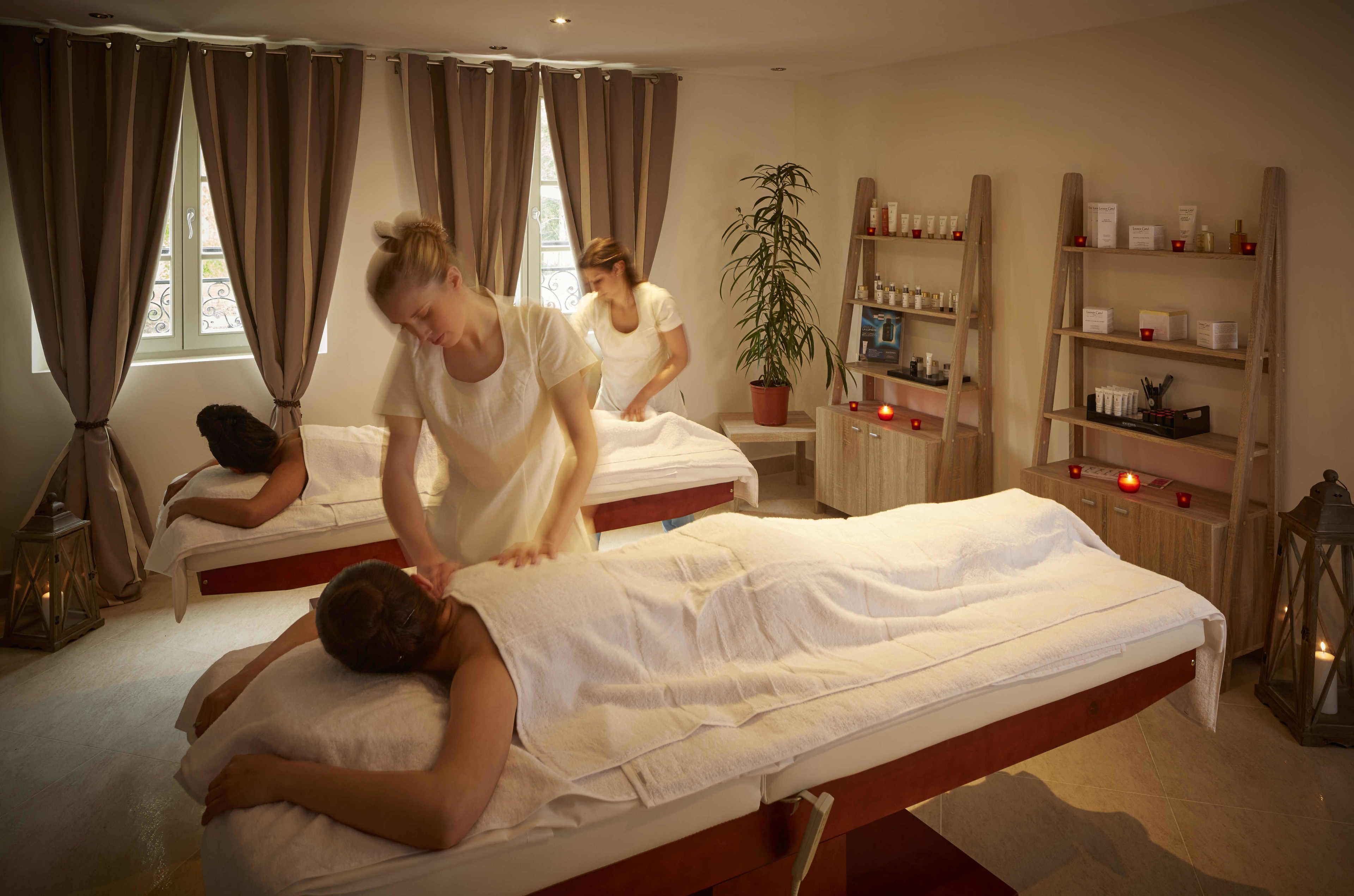 Mercure Maintenon Mercure Maintenon