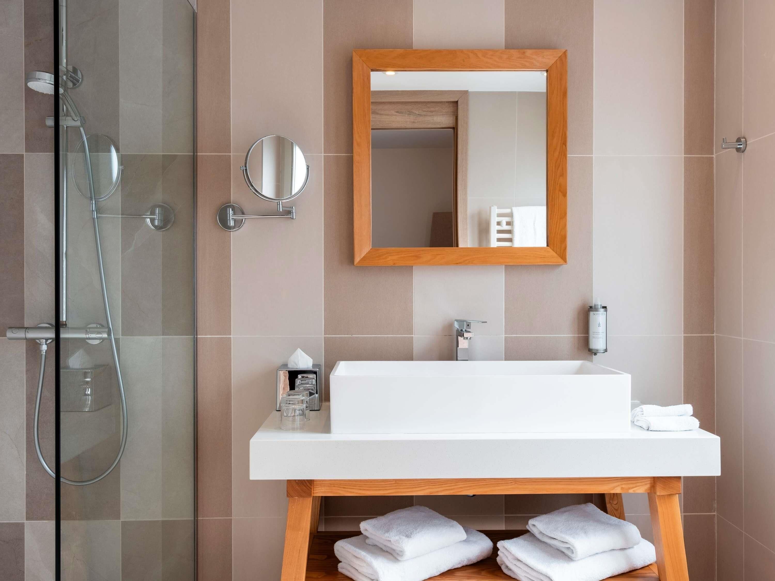 Mercure Maintenon Mercure Maintenon