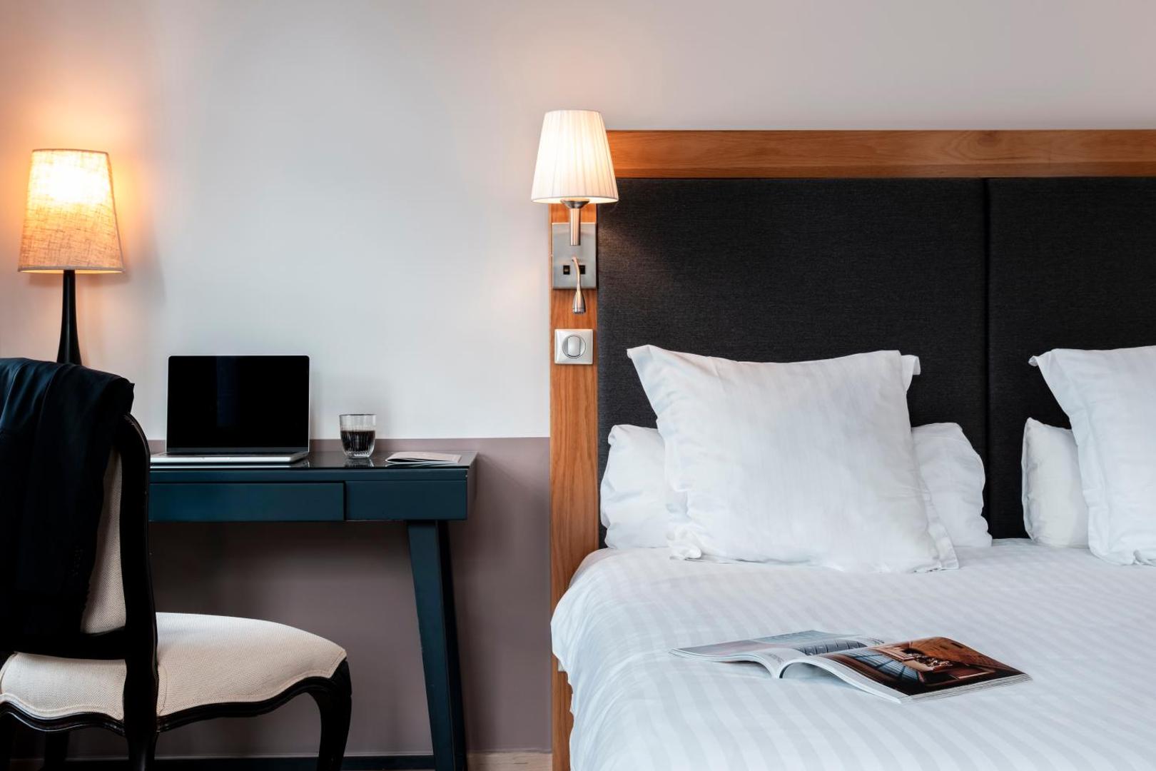 Mercure Maintenon Mercure Maintenon