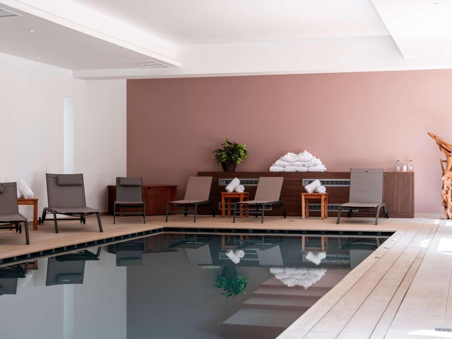 Mercure Maintenon Mercure Maintenon