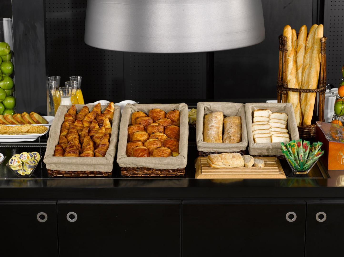 Hotel Kyriad Chalons En Champagne - Saint Martin Hotel Kyriad Chalons En Champagne - Saint Martin