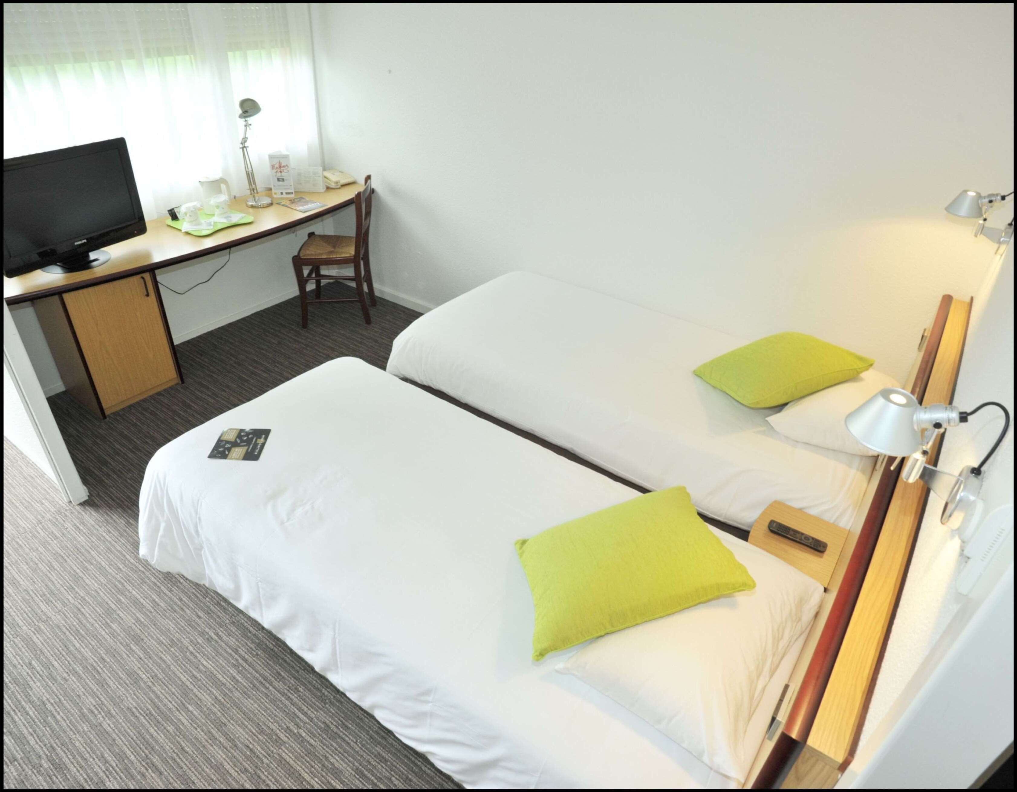 Hotel Kyriad Chalons En Champagne - Saint Martin Hotel Kyriad Chalons En Champagne - Saint Martin