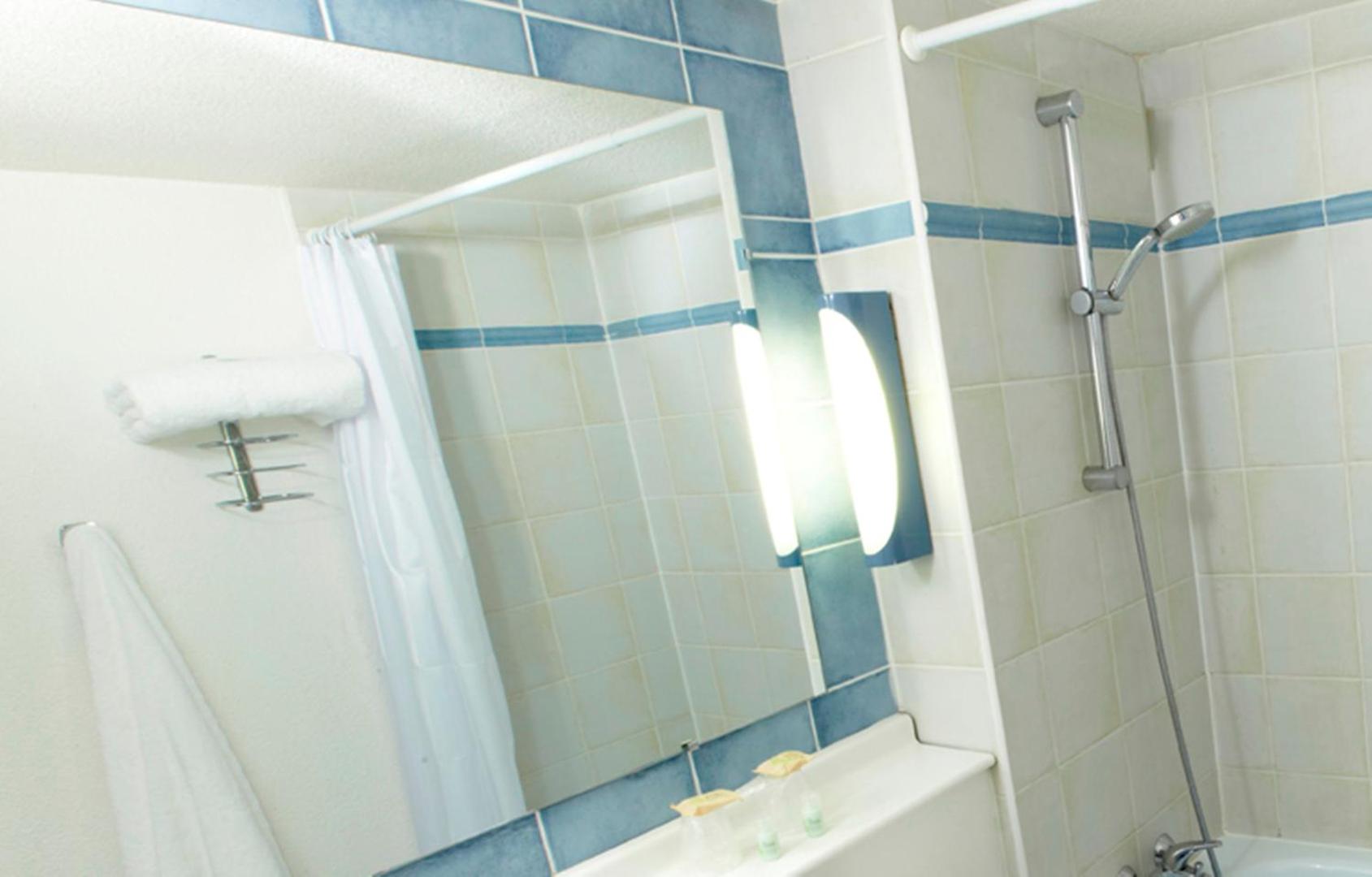 Hotel Kyriad Chalons En Champagne - Saint Martin Hotel Kyriad Chalons En Champagne - Saint Martin