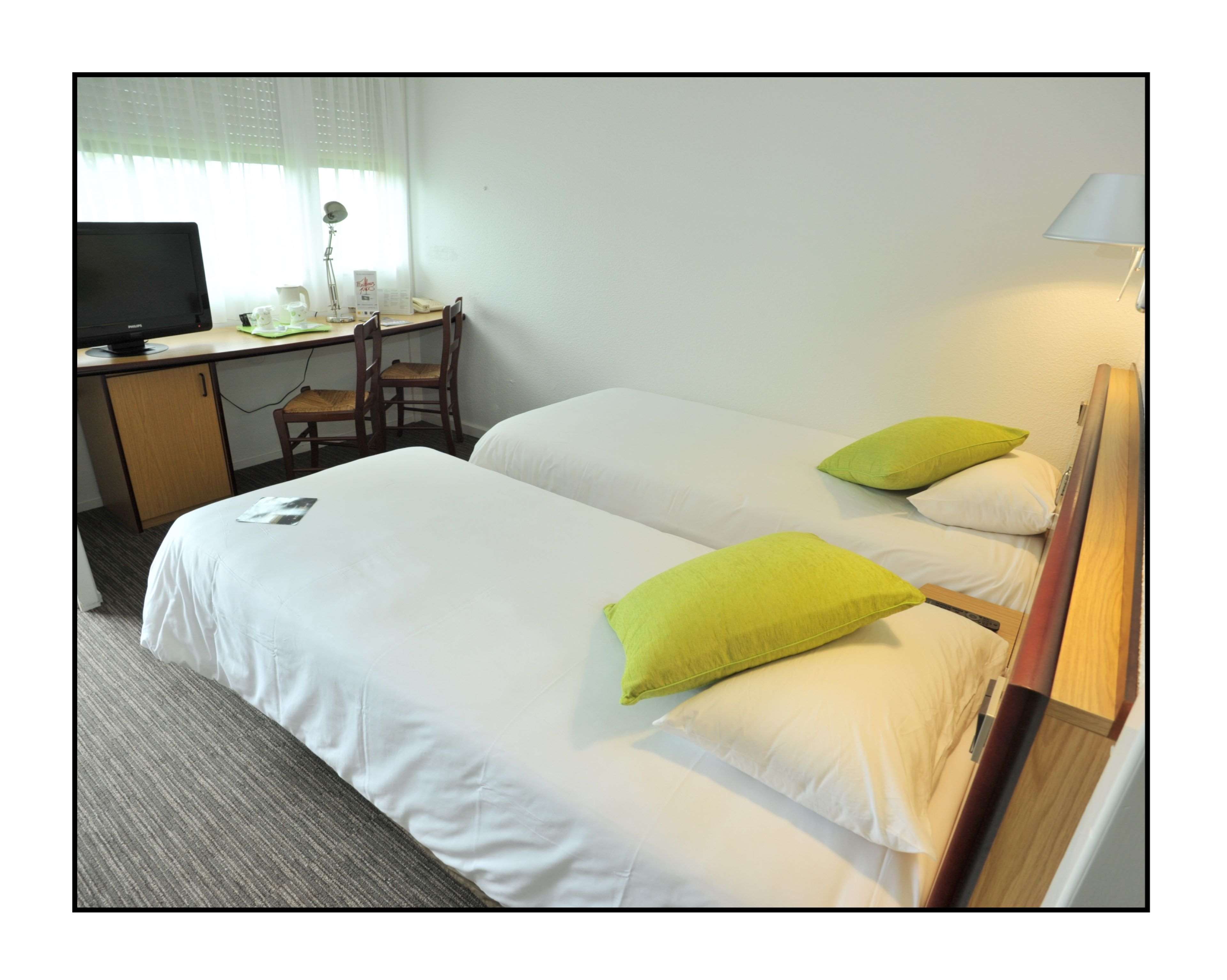 Hotel Kyriad Chalons En Champagne - Saint Martin Hotel Kyriad Chalons En Champagne - Saint Martin