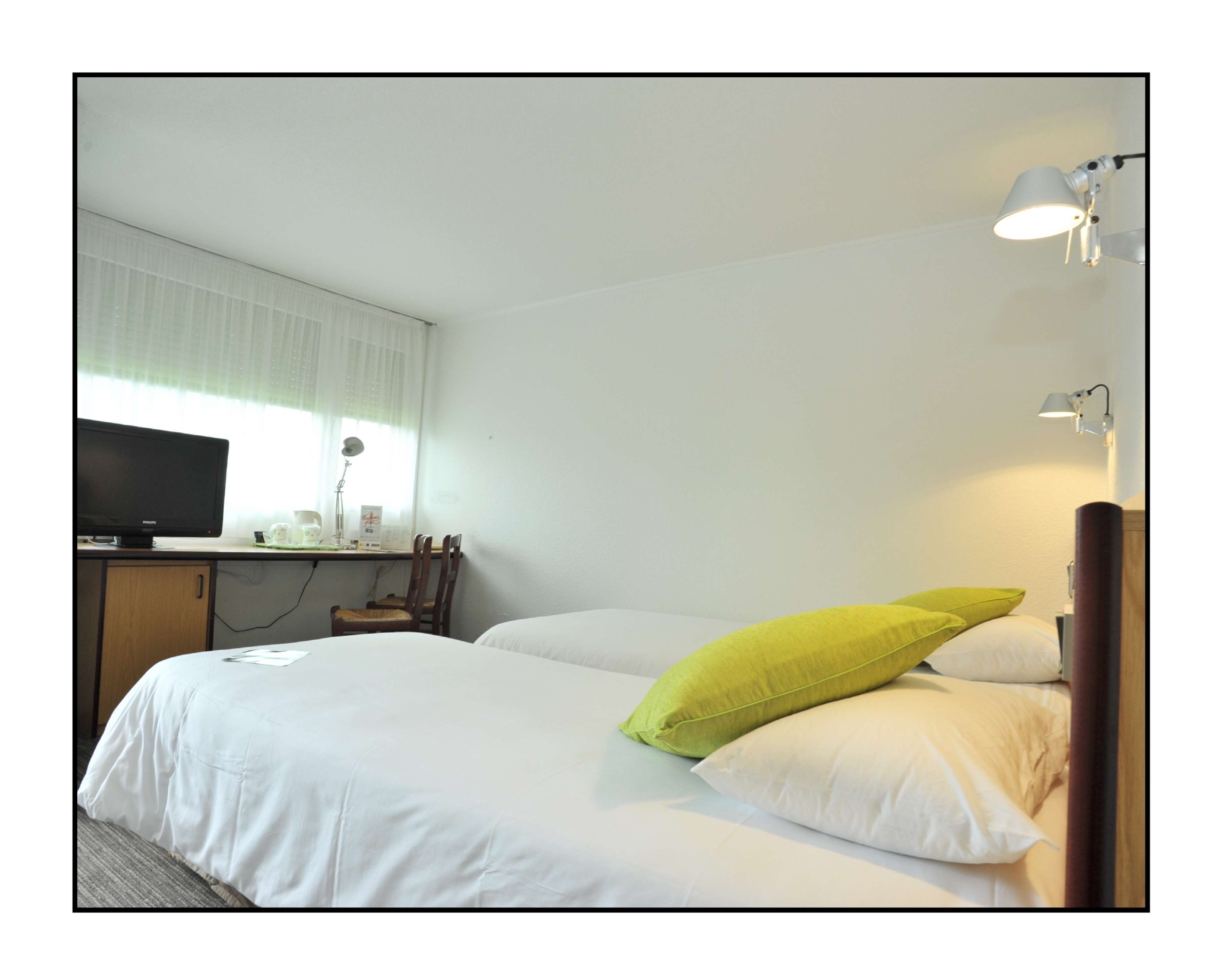 Hotel Kyriad Chalons En Champagne - Saint Martin Hotel Kyriad Chalons En Champagne - Saint Martin