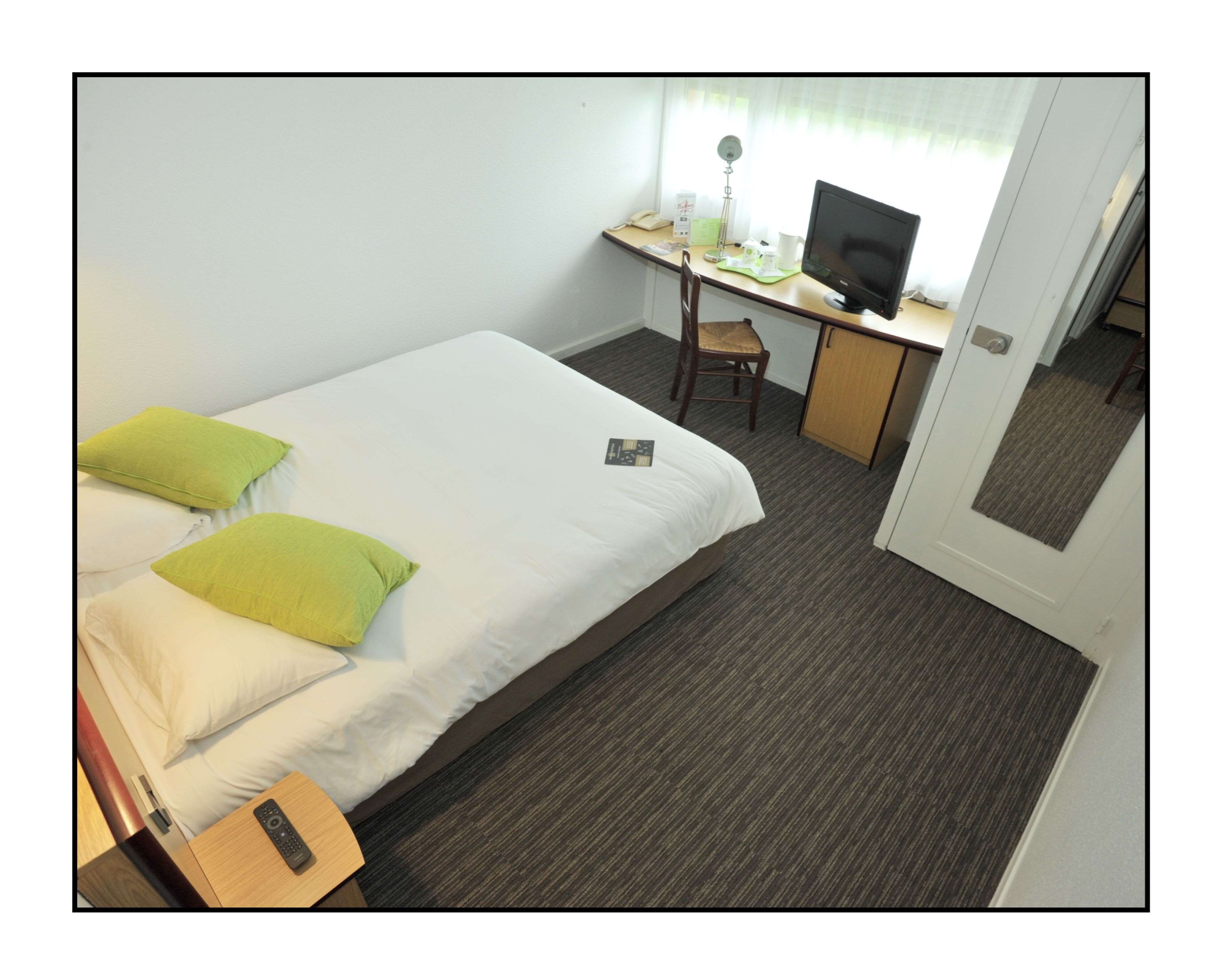 Hotel Kyriad Chalons En Champagne - Saint Martin Hotel Kyriad Chalons En Champagne - Saint Martin