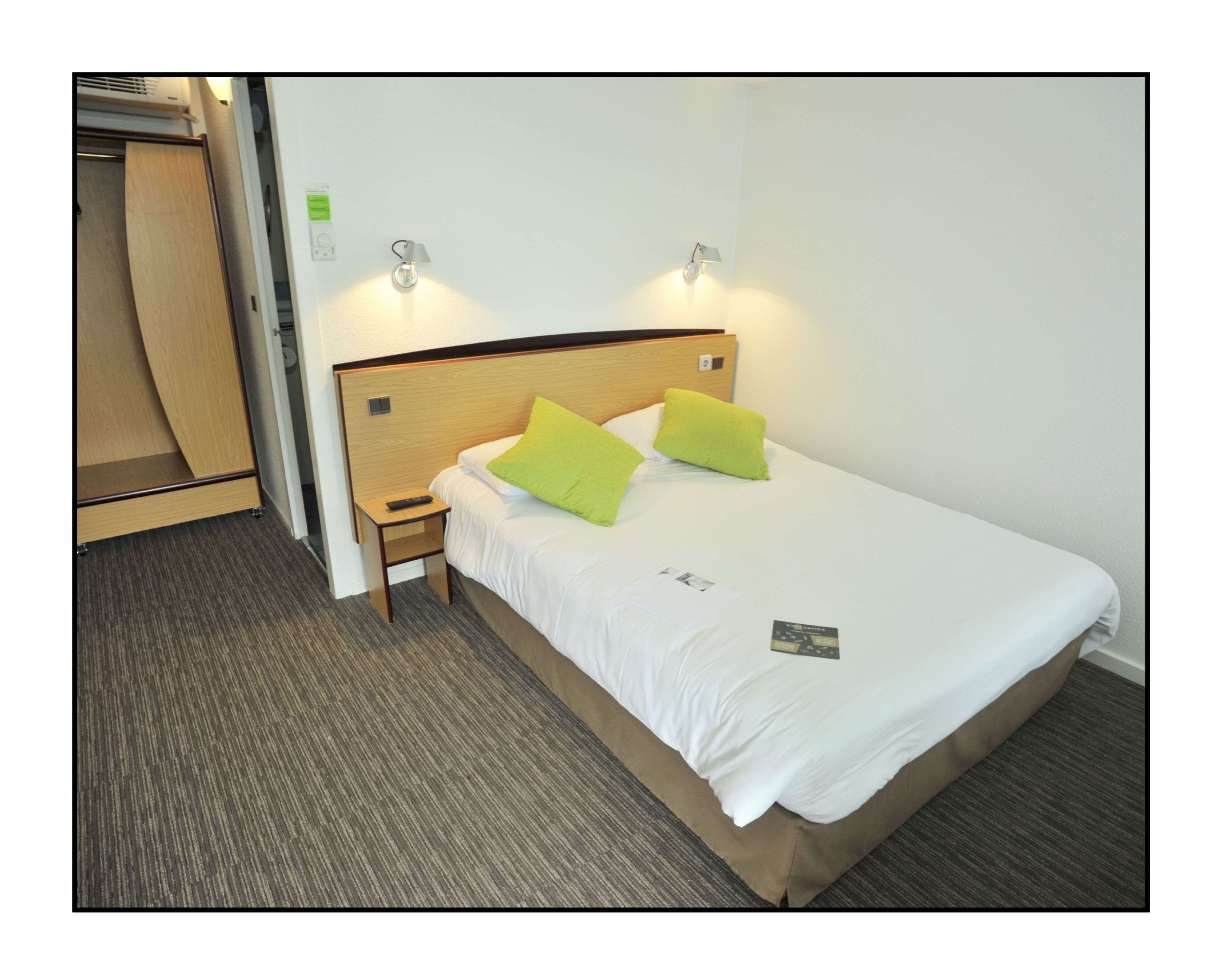 Hotel Kyriad Chalons En Champagne - Saint Martin Hotel Kyriad Chalons En Champagne - Saint Martin