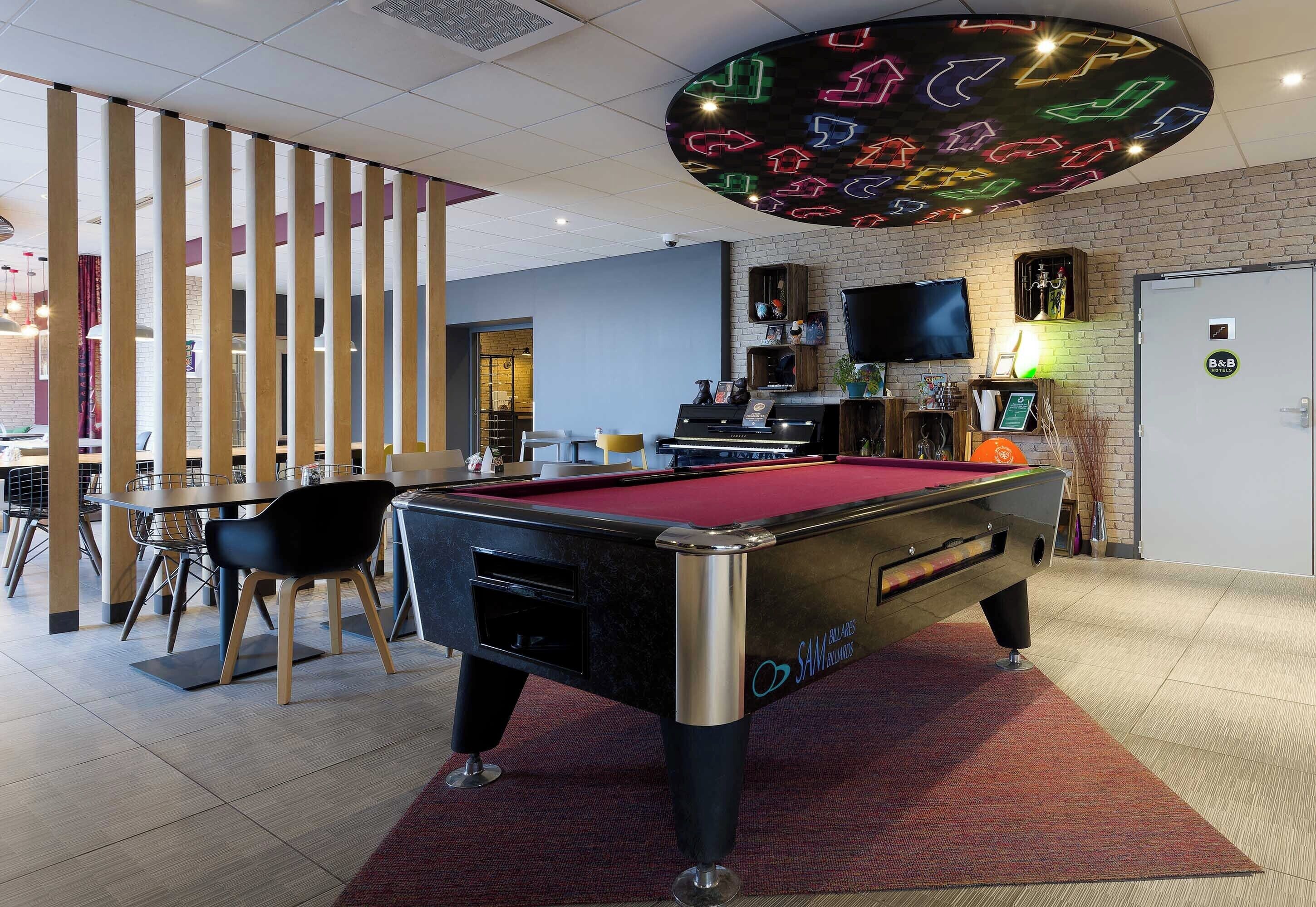 B&B HOTEL Reims Centre Erlon B&B HOTEL Reims Centre Erlon