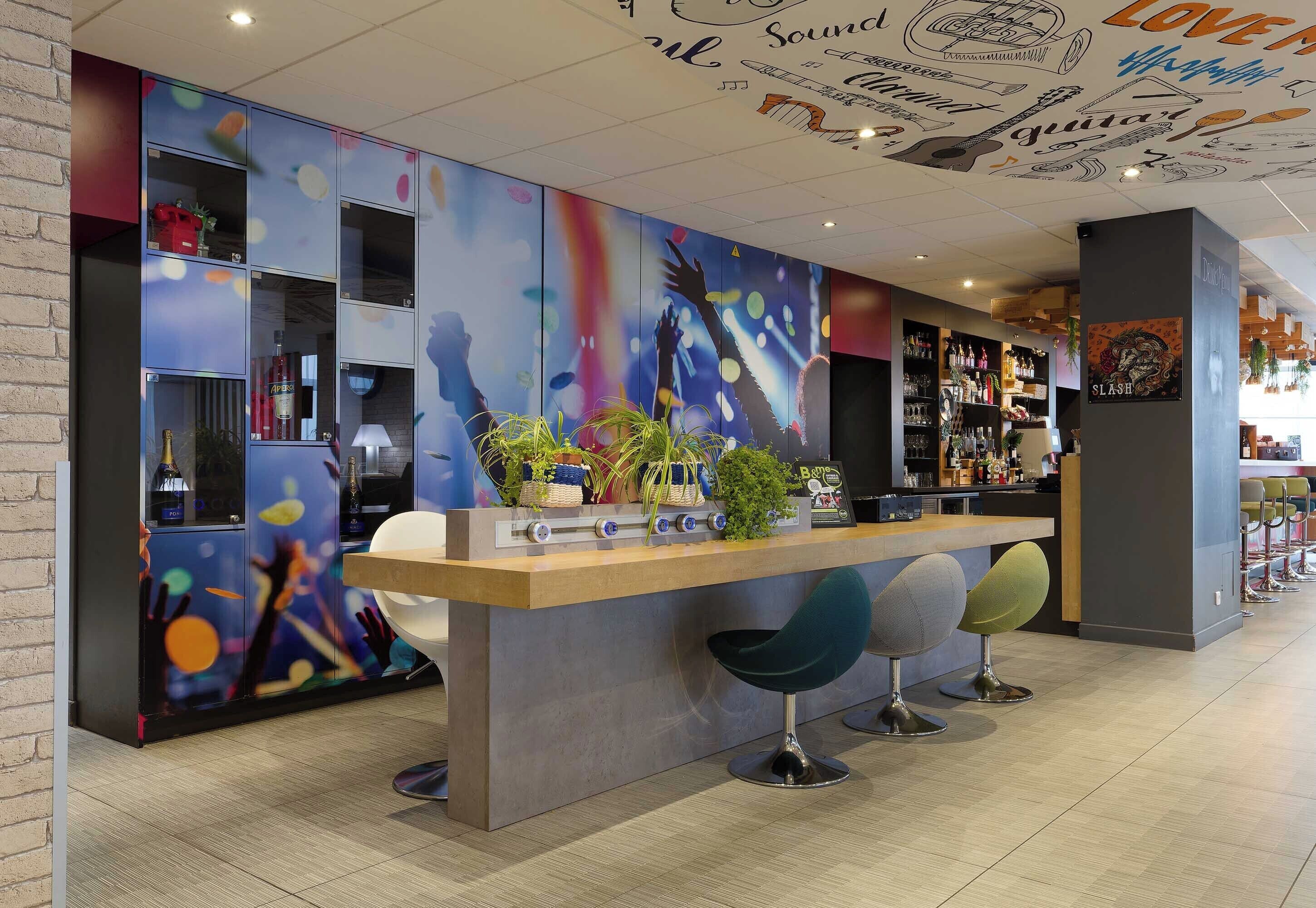 B&B HOTEL Reims Centre Erlon B&B HOTEL Reims Centre Erlon