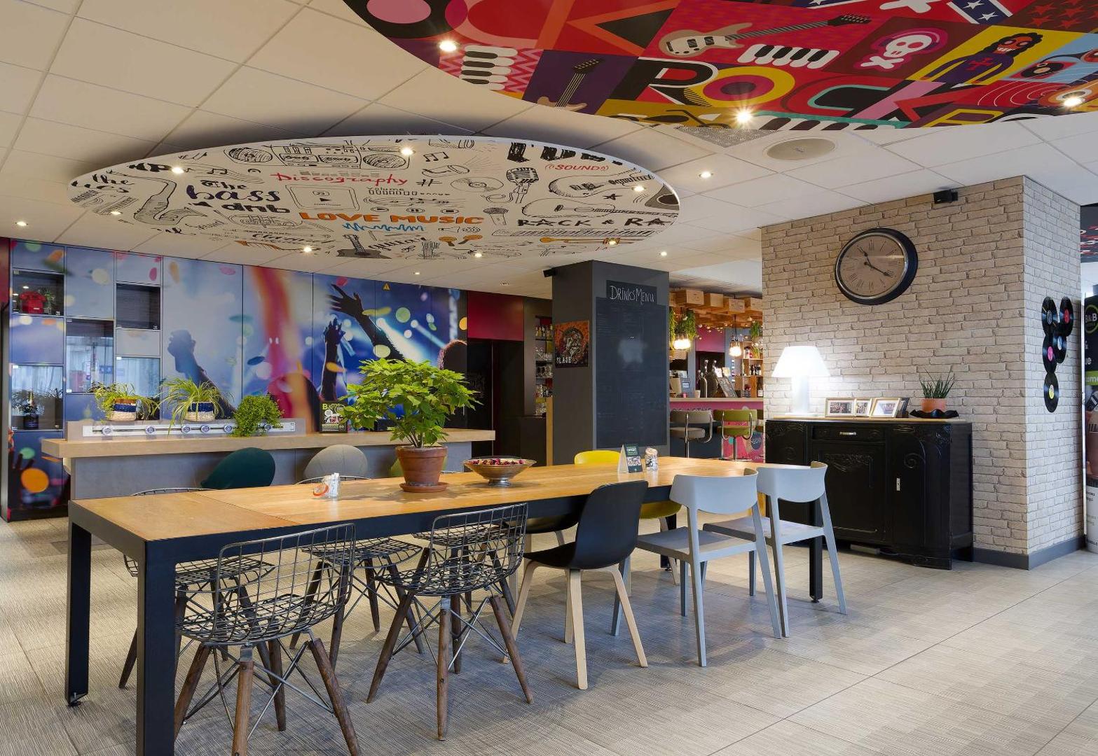 B&B HOTEL Reims Centre Erlon B&B HOTEL Reims Centre Erlon