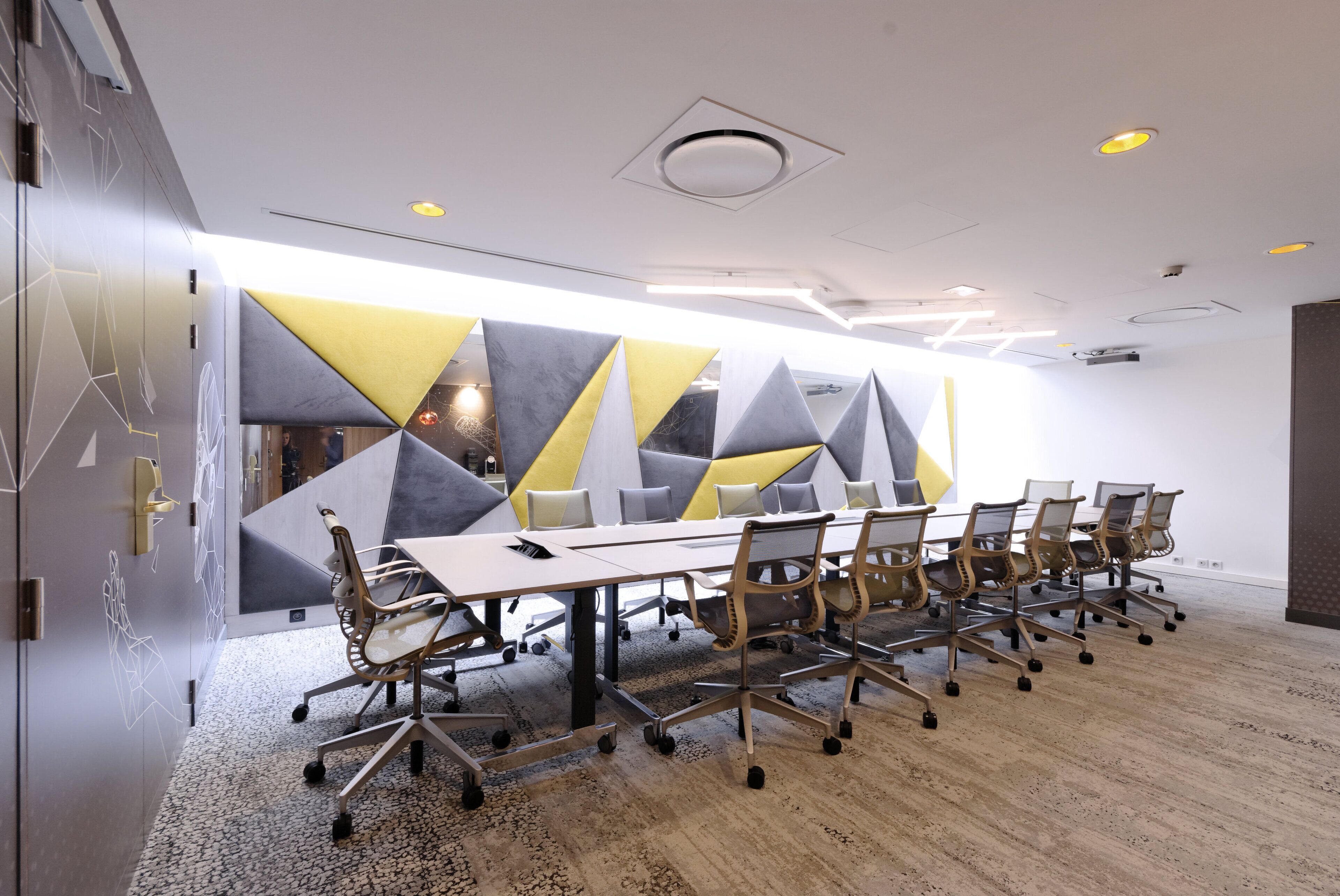 Holiday Inn Reims - City Centre Holiday Inn Reims - City Centre