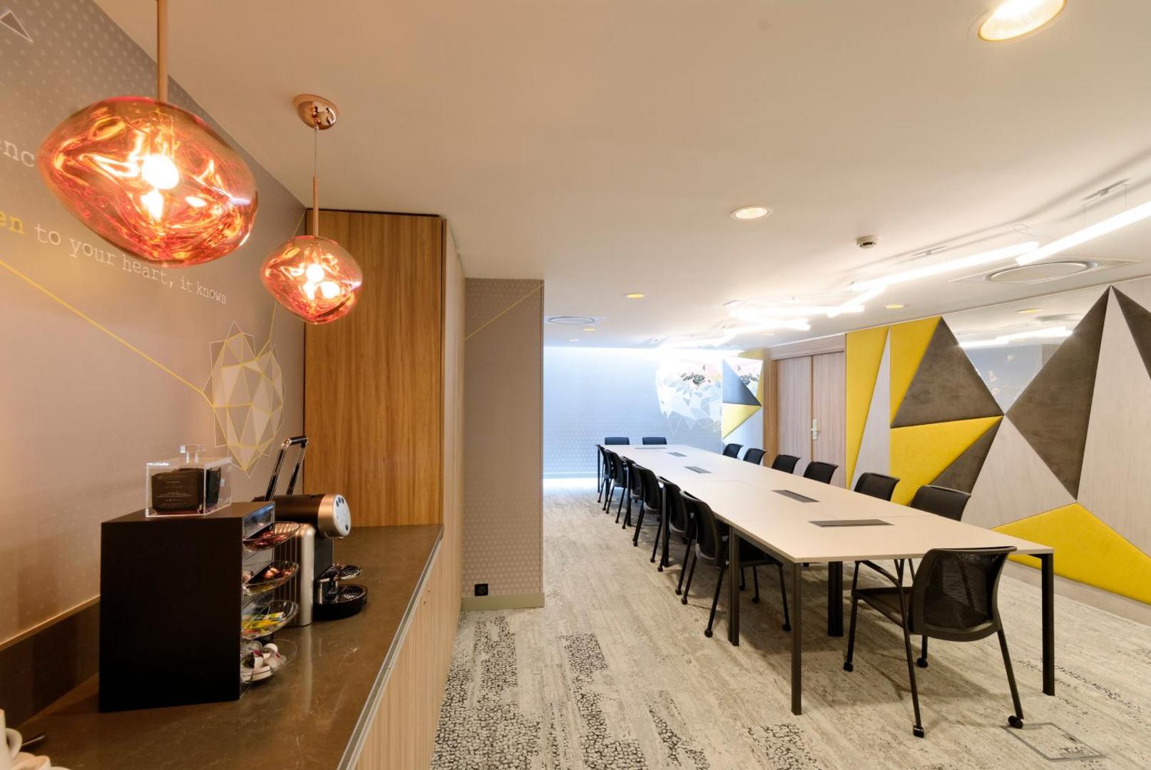 Holiday Inn Reims - City Centre Holiday Inn Reims - City Centre