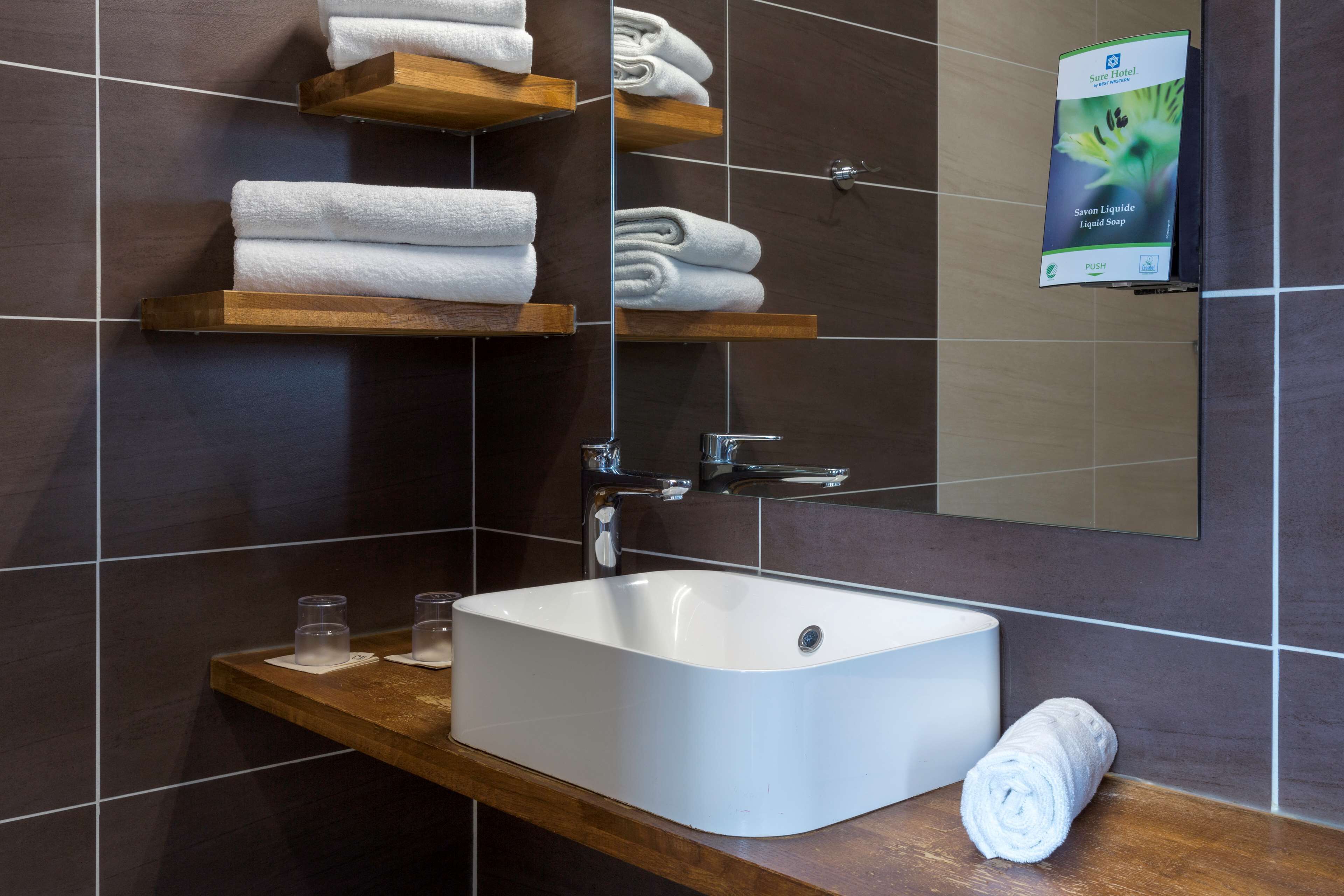 Sure Hôtel Reims Nord Sure Hôtel Reims Nord