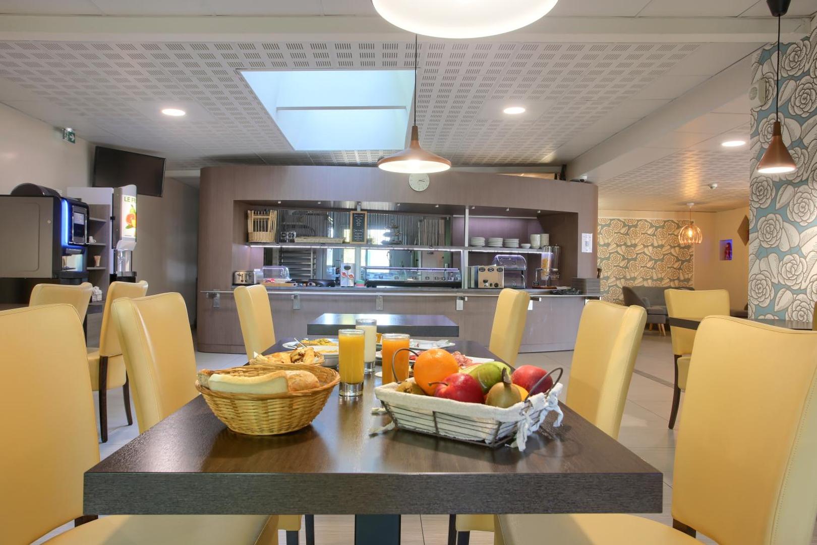 Sure Hôtel Reims Nord Sure Hôtel Reims Nord