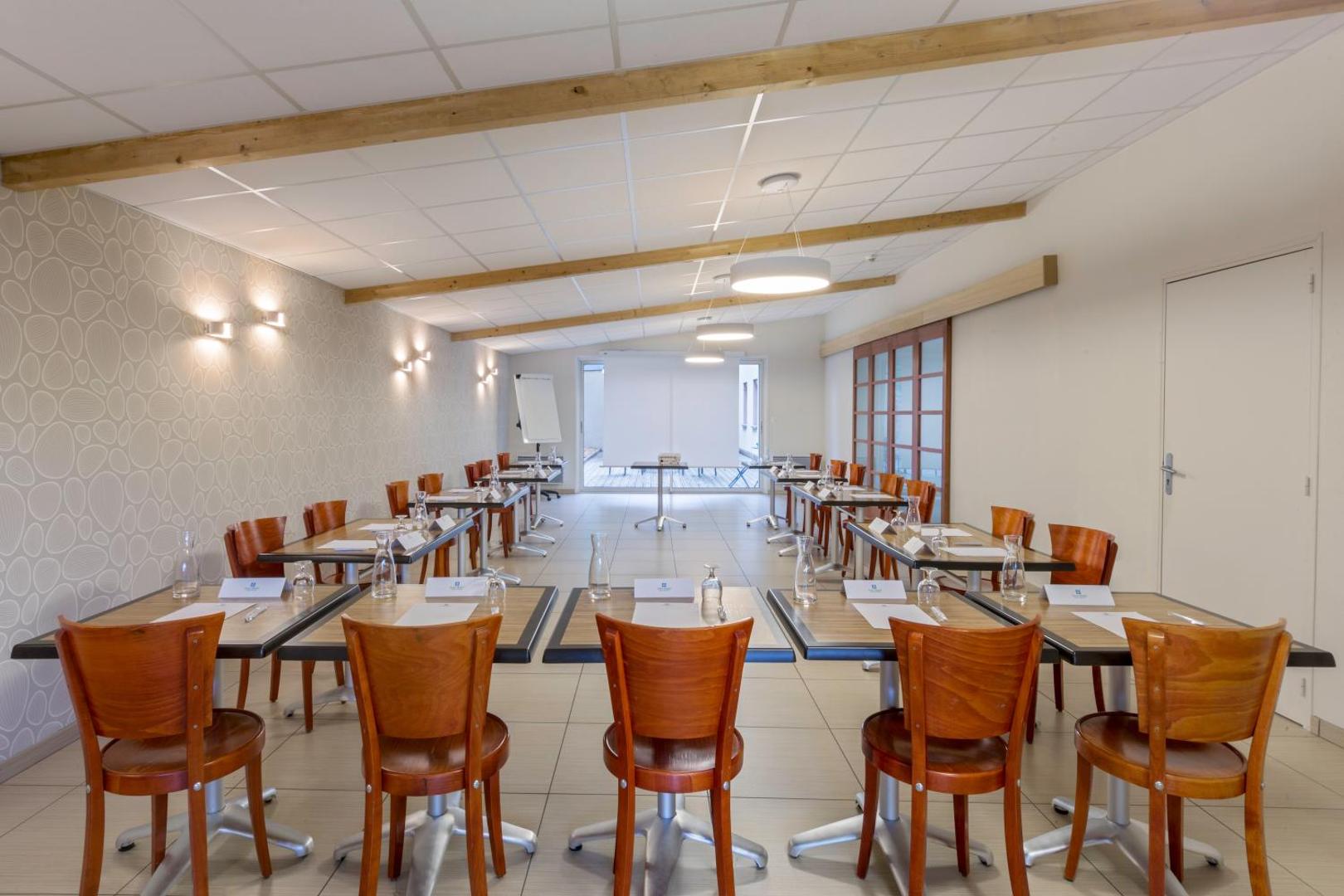 Sure Hôtel Reims Nord Sure Hôtel Reims Nord